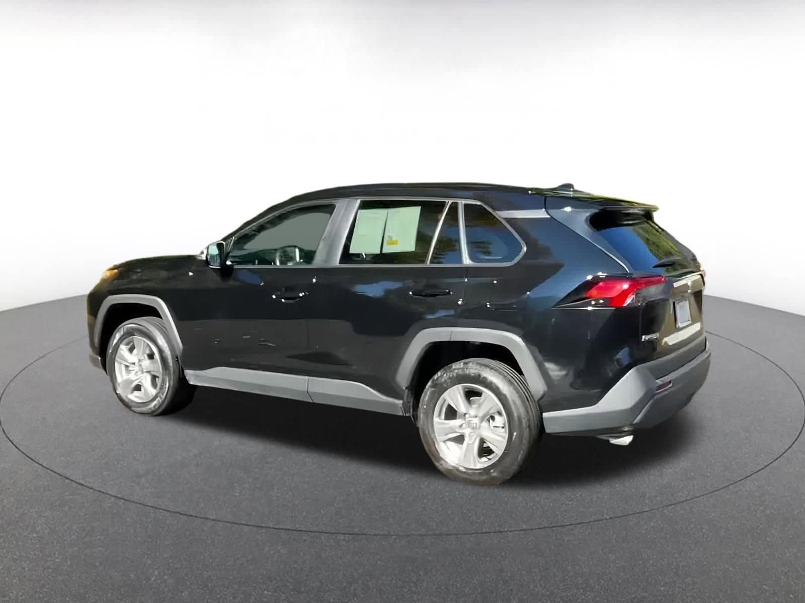 Thumbnail: 2025 Toyota RAV4 - 8