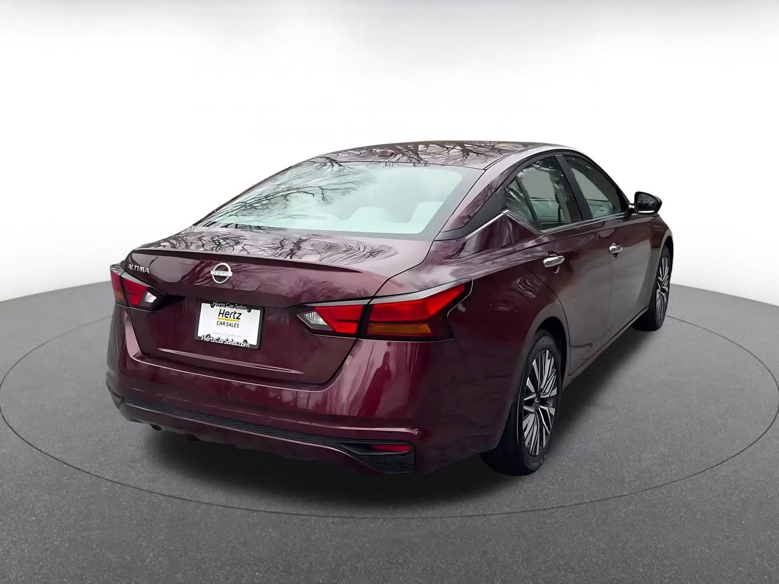 Thumbnail: 2025 Nissan Altima - 12