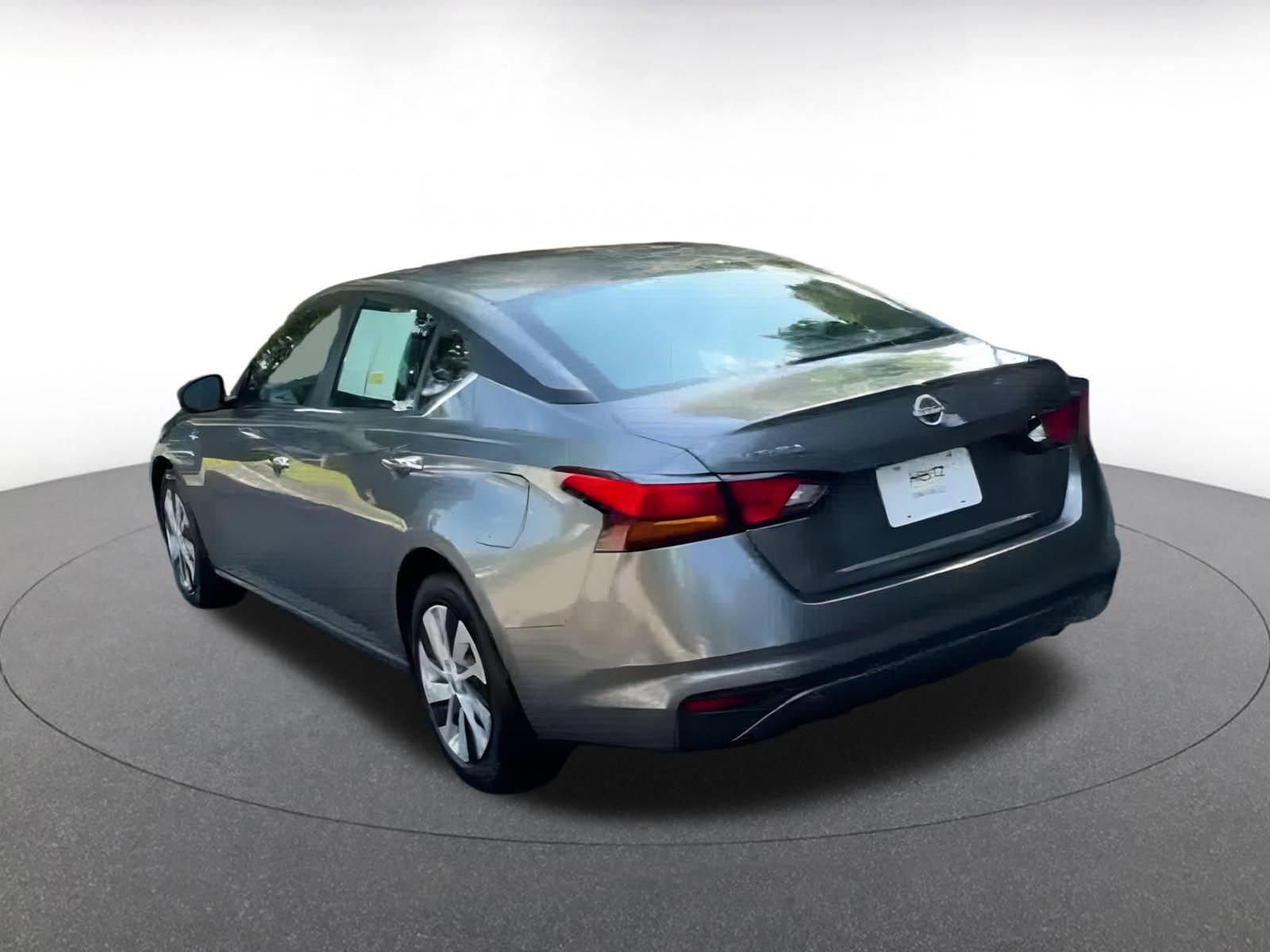 Thumbnail: 2024 Nissan Altima - 11