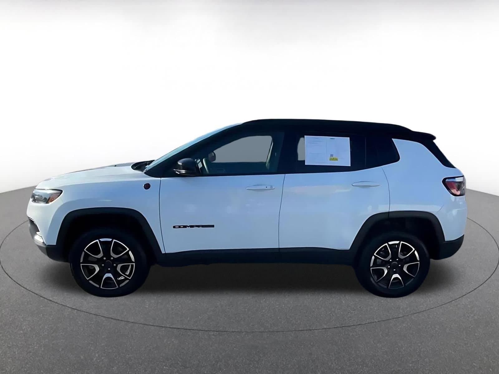 Thumbnail: 2025 Jeep Compass - 8
