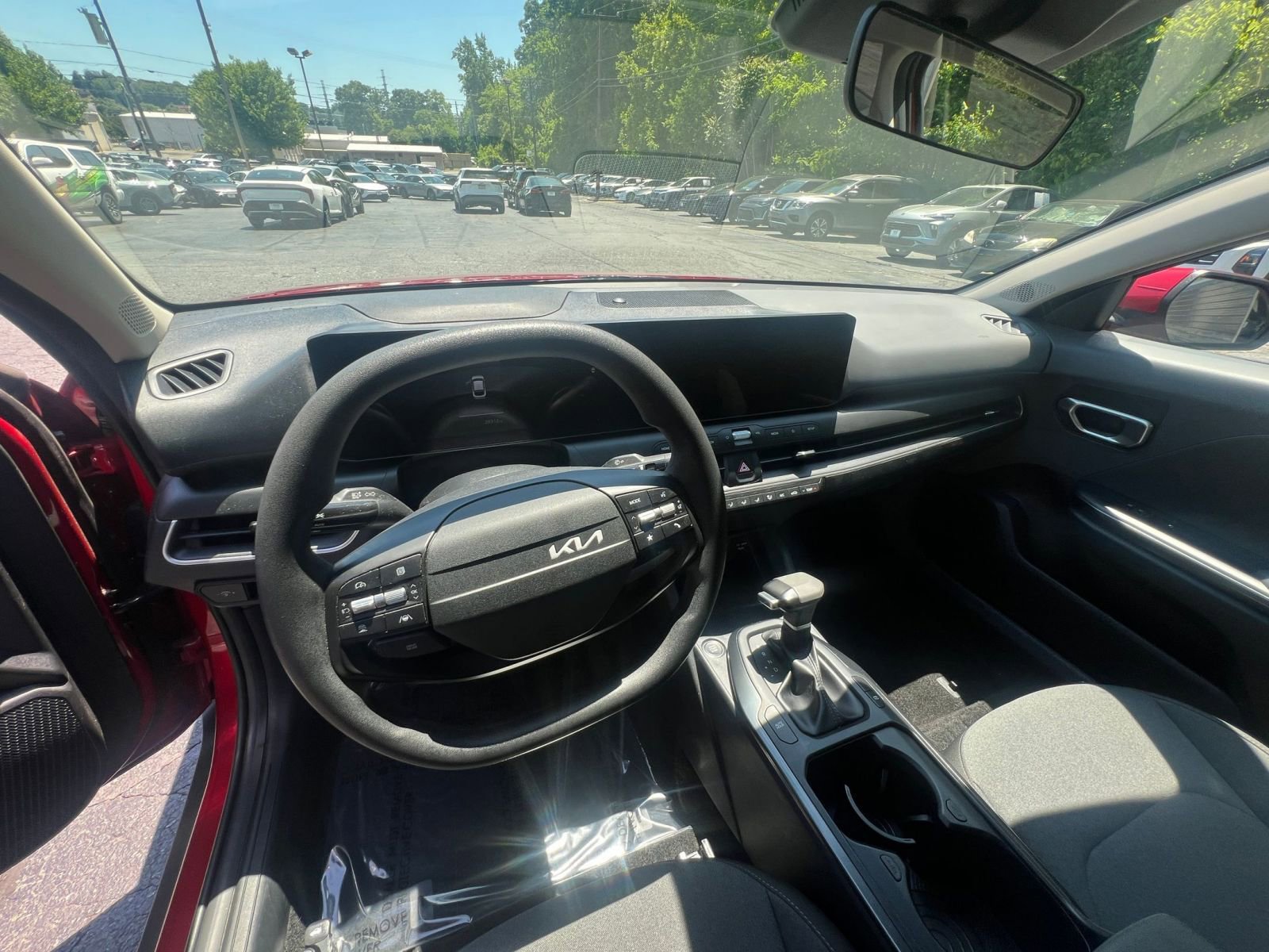 Thumbnail: 2025 Kia K4 - 29