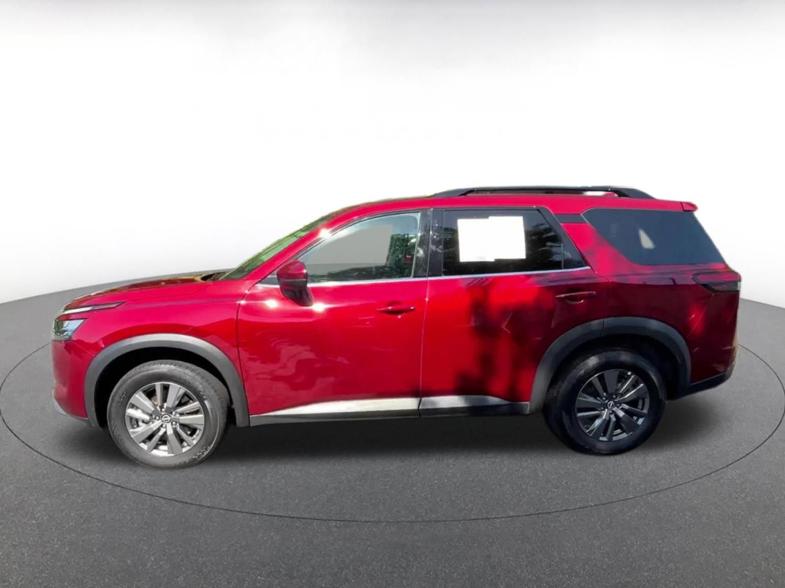 Thumbnail: 2025 Nissan Pathfinder - 9