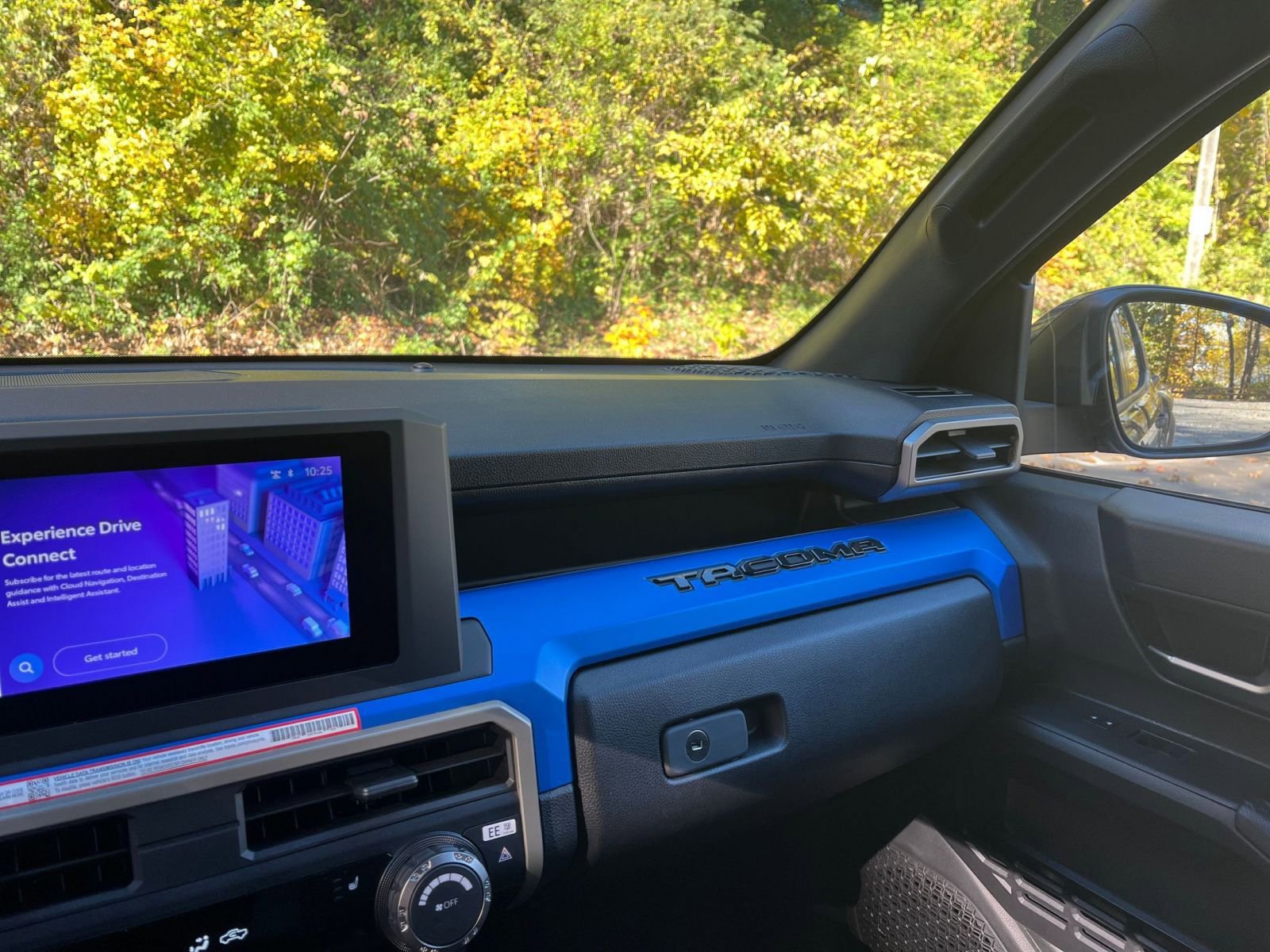 Thumbnail: 2025 Toyota Tacoma - 31