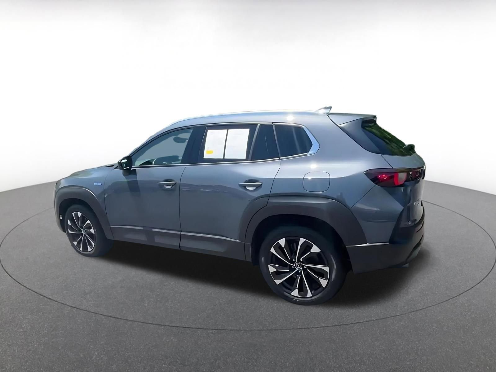 Thumbnail: 2025 Mazda CX-50 - 10