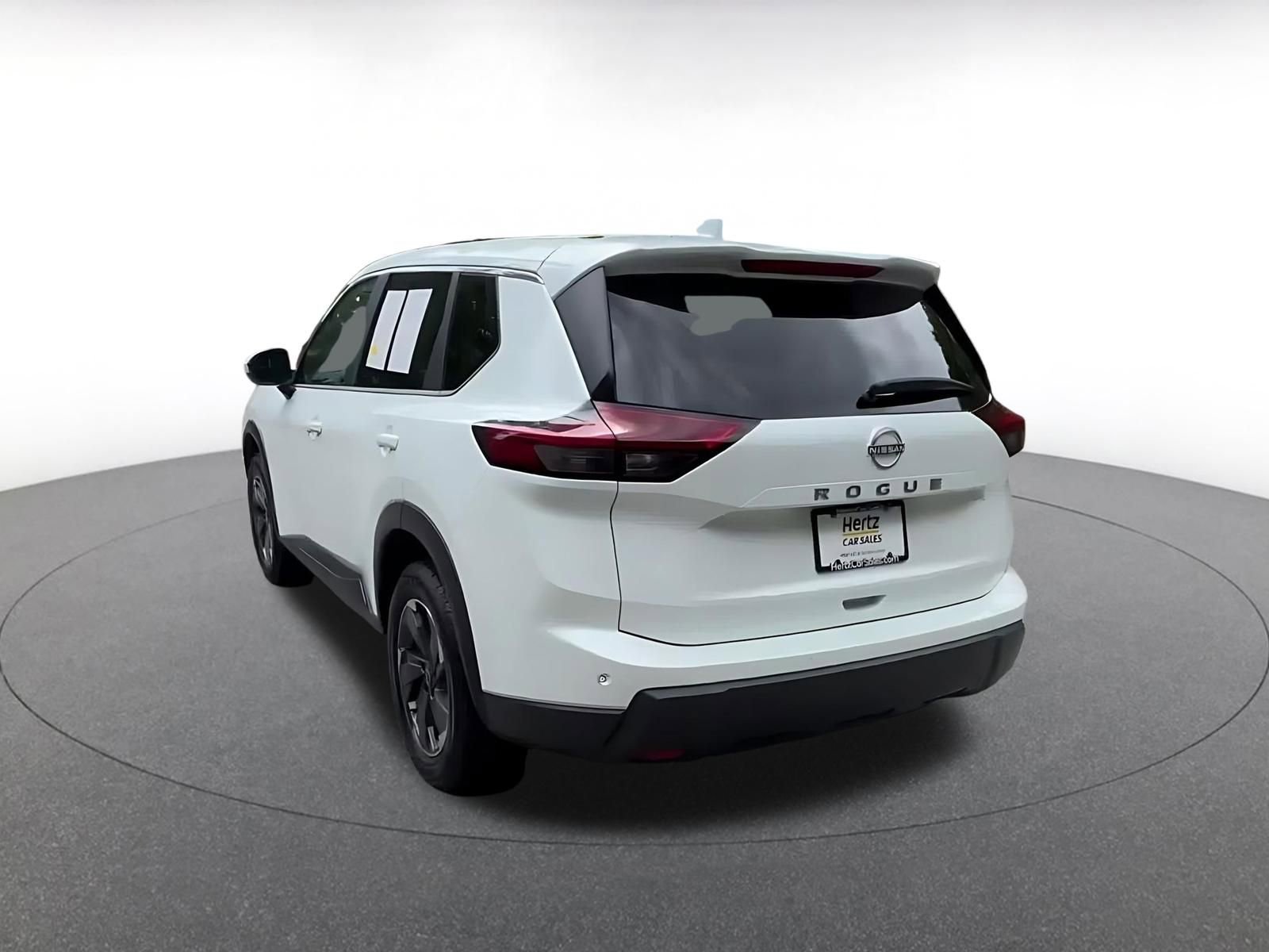 Thumbnail: 2025 Nissan Rogue - 11