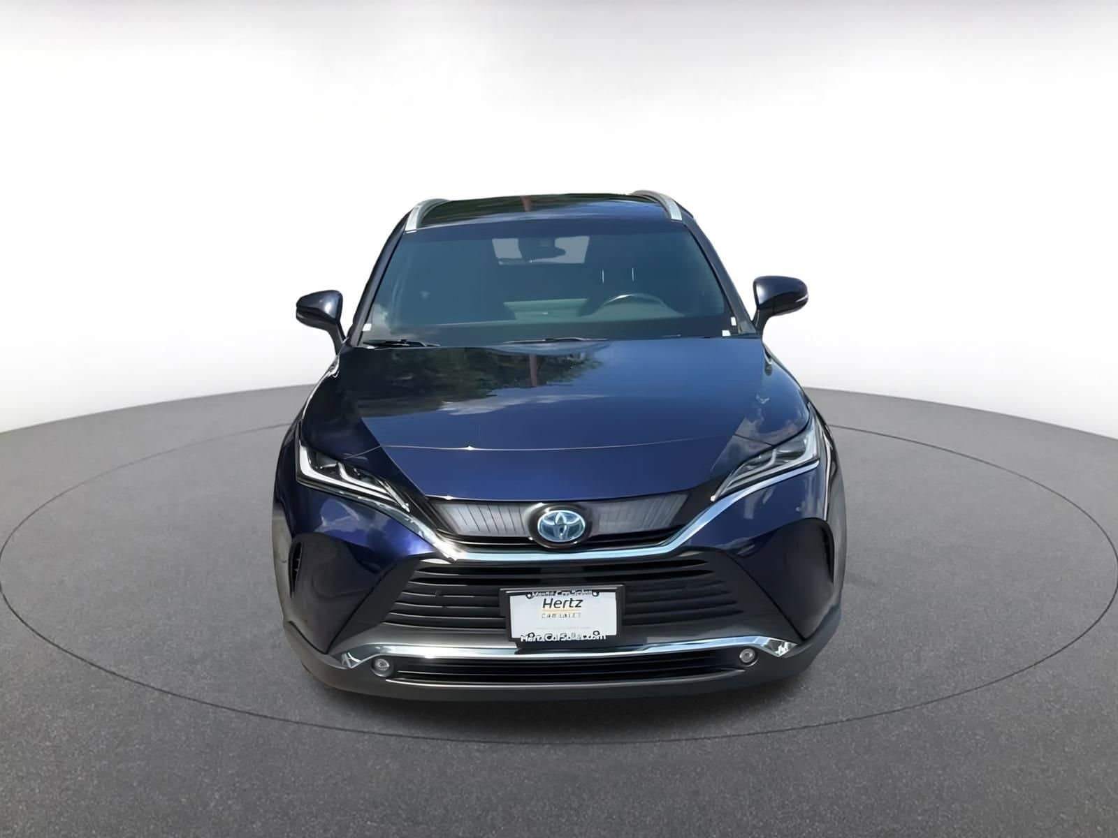 Thumbnail: 2023 Toyota Venza - 4