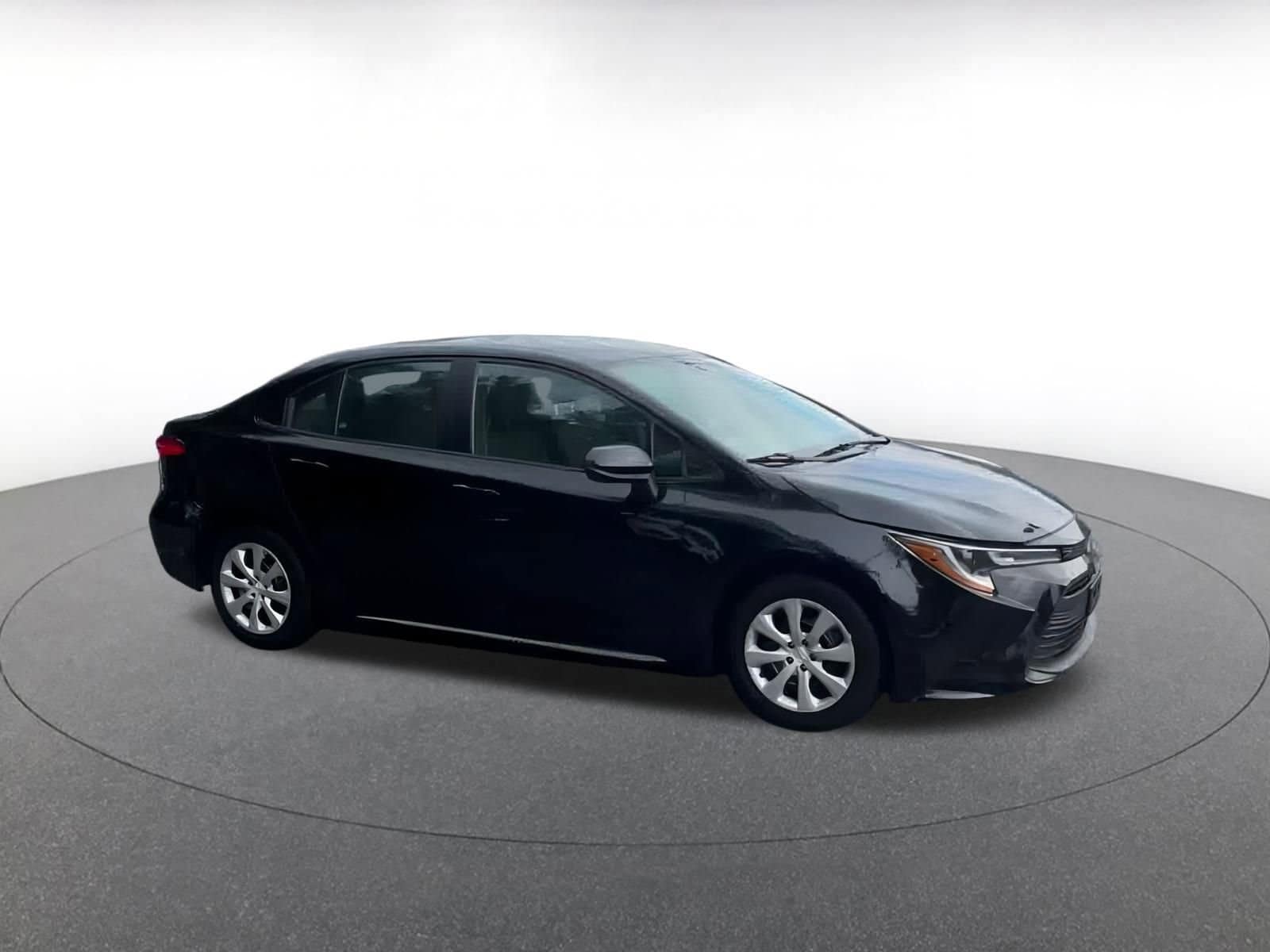 Thumbnail: 2024 Toyota Corolla - 2