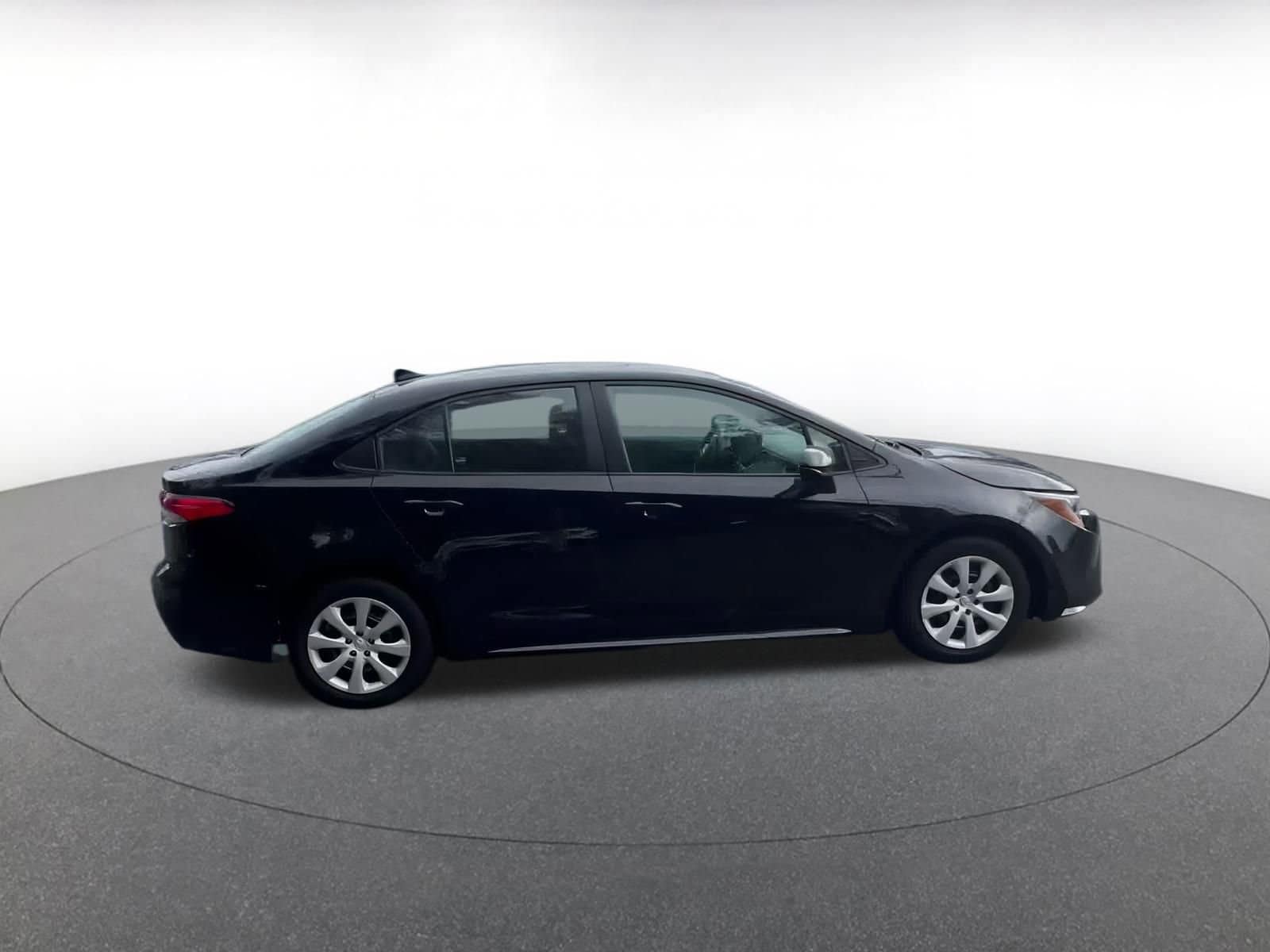 Thumbnail: 2024 Toyota Corolla - 15