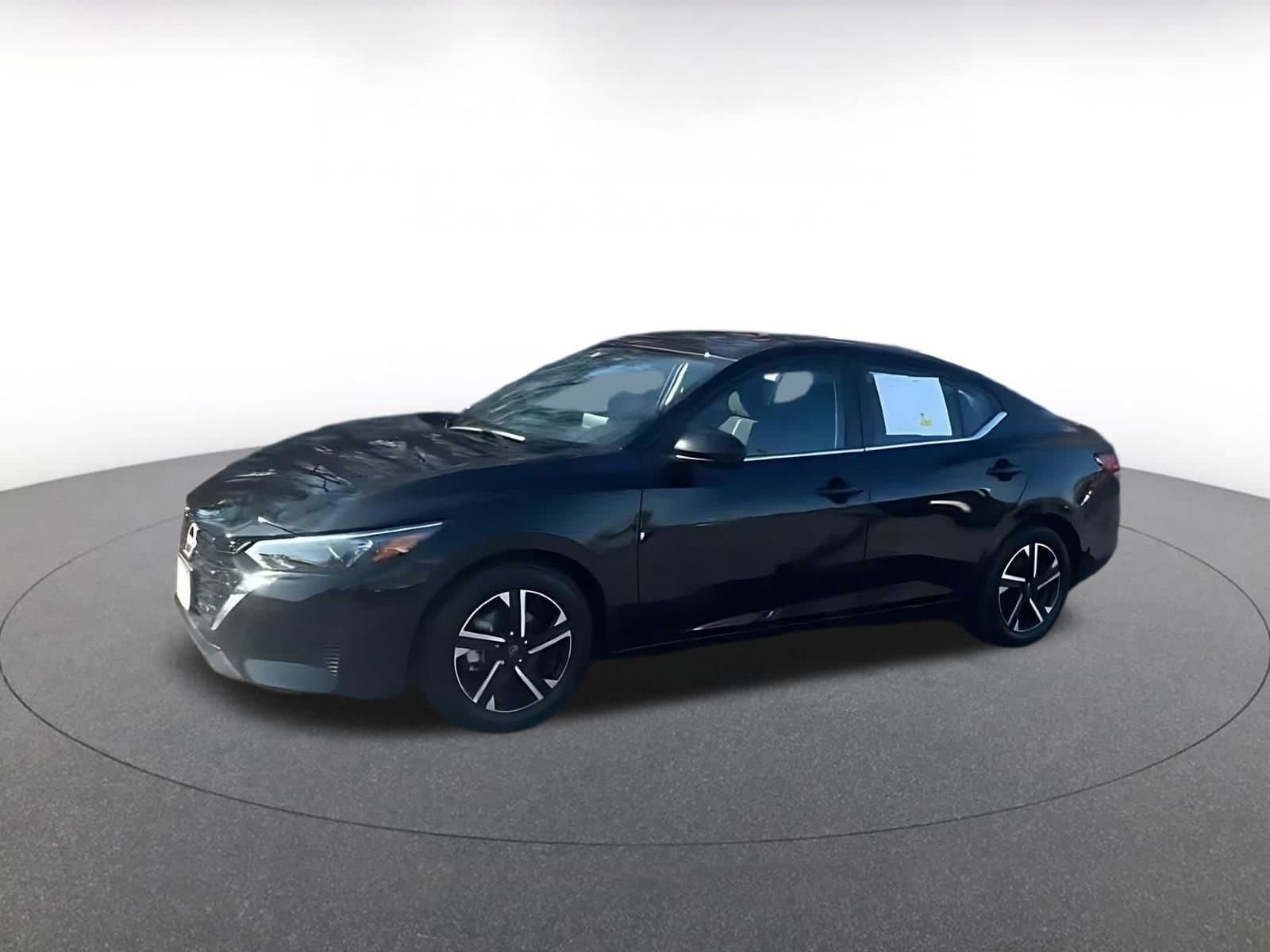 Thumbnail: 2025 Nissan Sentra - 3