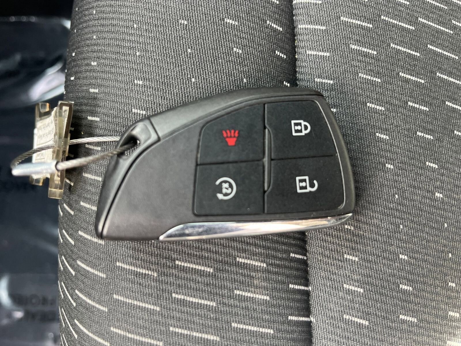 Thumbnail: 2025 Chevrolet Equinox - 18