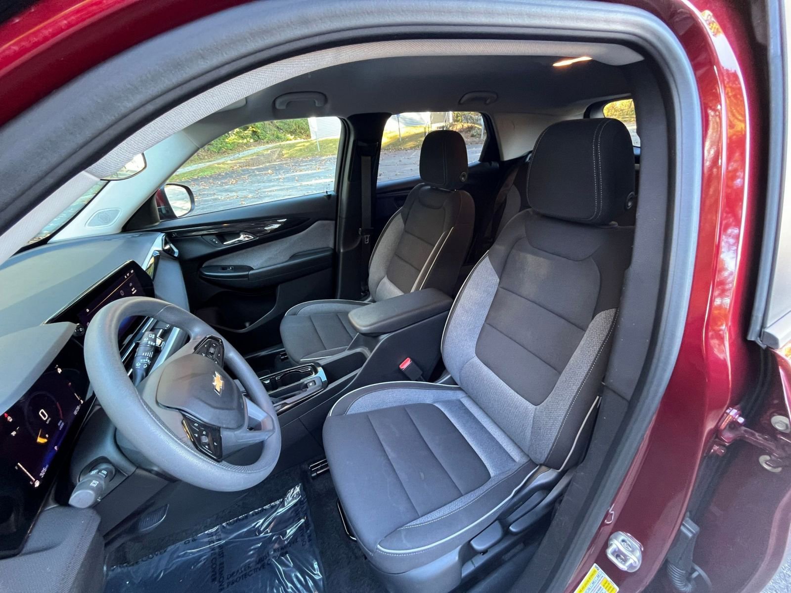 Thumbnail: 2025 Chevrolet TrailBlazer - 32