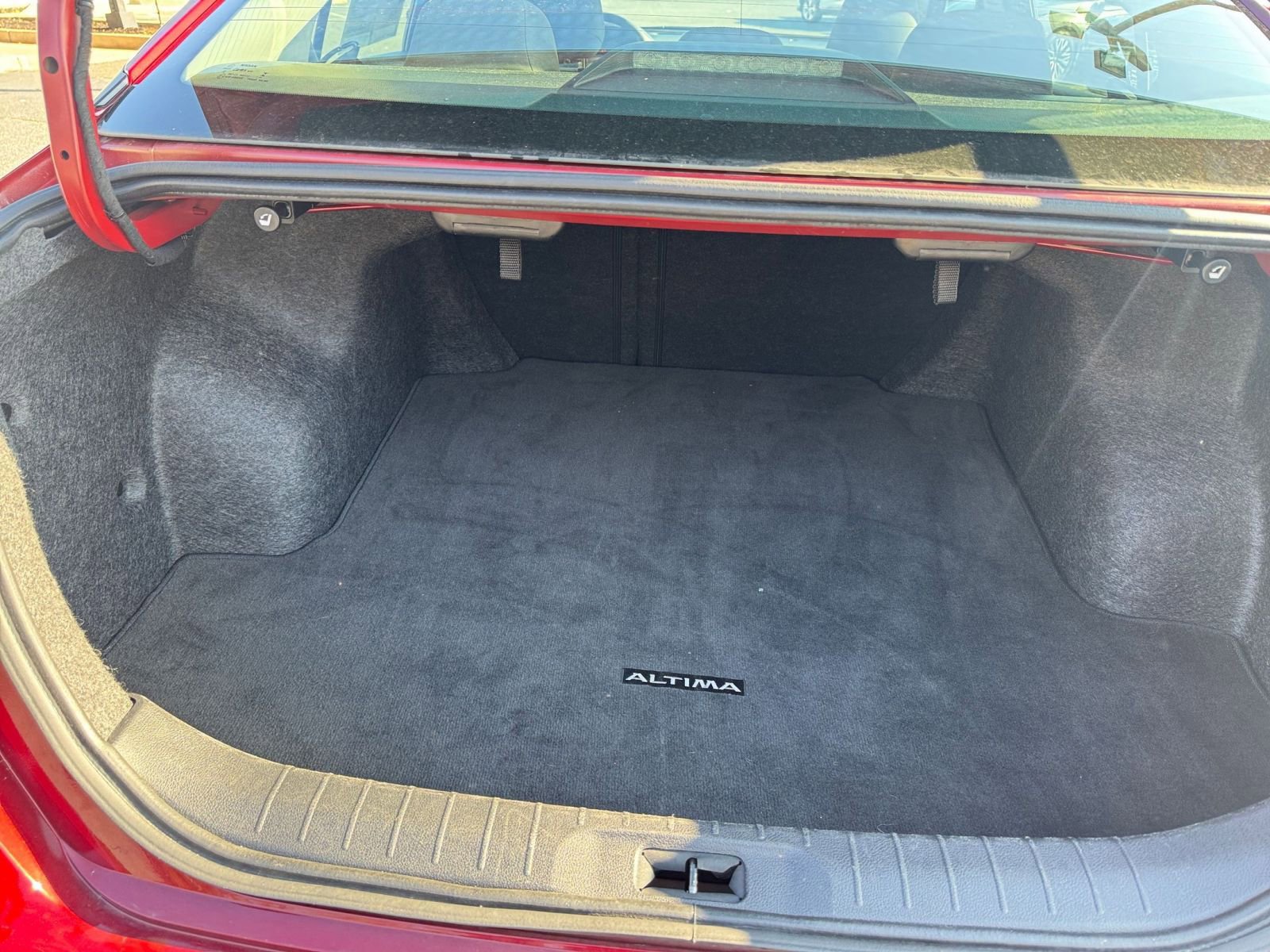 Thumbnail: 2025 Nissan Altima - 25