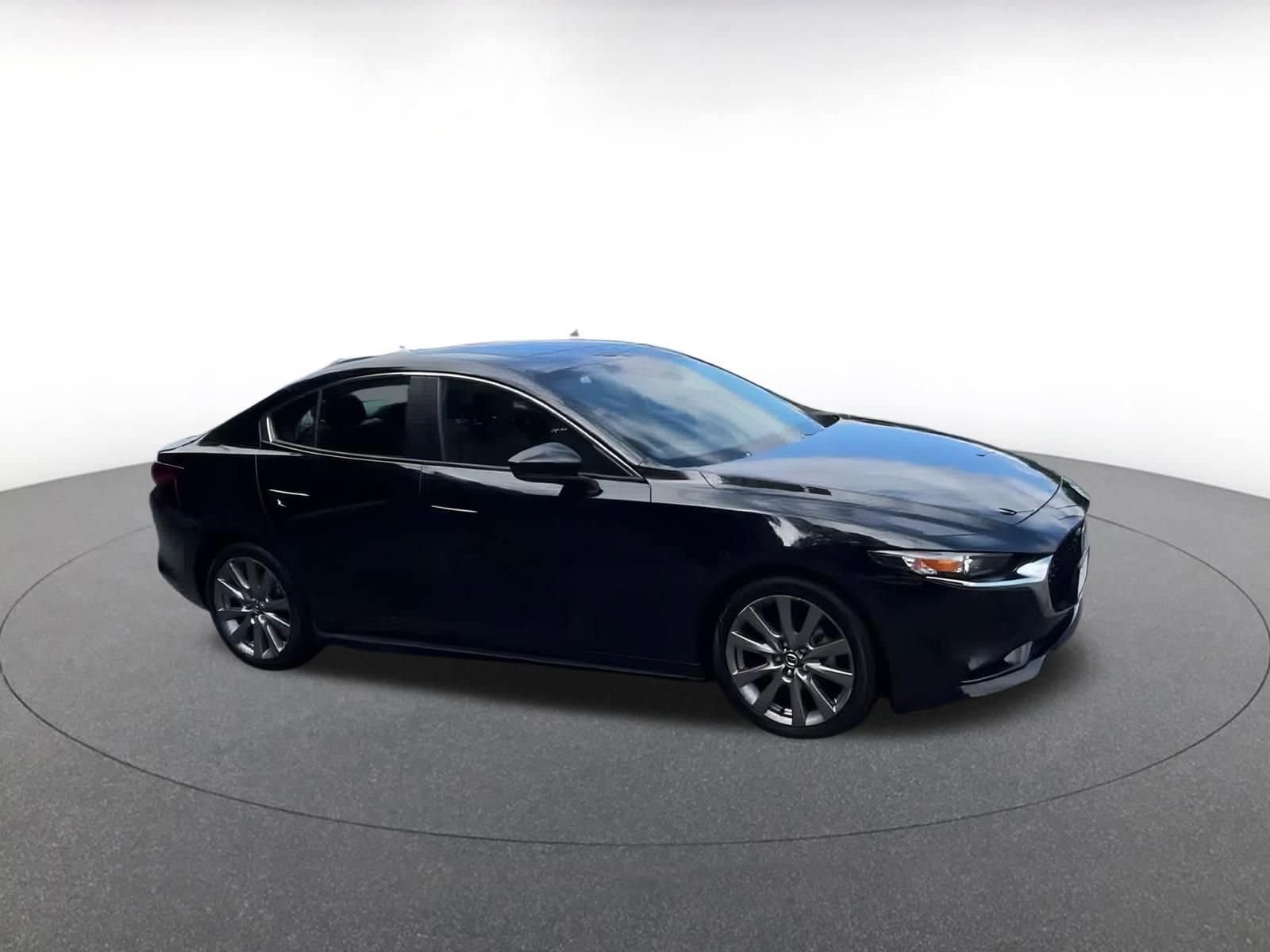 Thumbnail: 2024 Mazda Mazda3 - 2