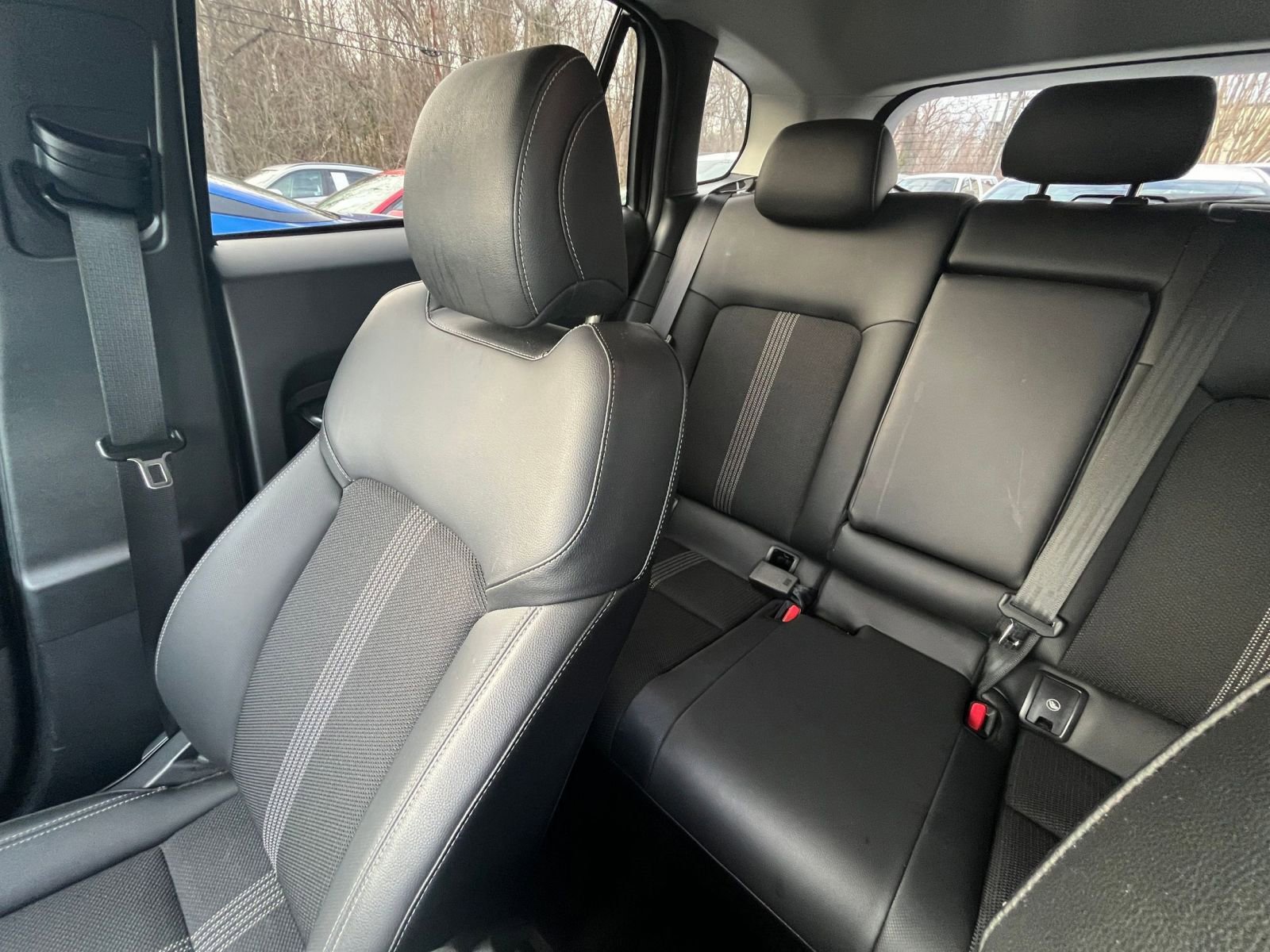 Thumbnail: 2025 Mazda CX-50 - 34