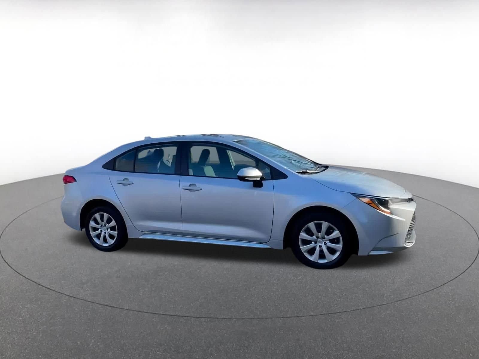 Thumbnail: 2025 Toyota Corolla - 2