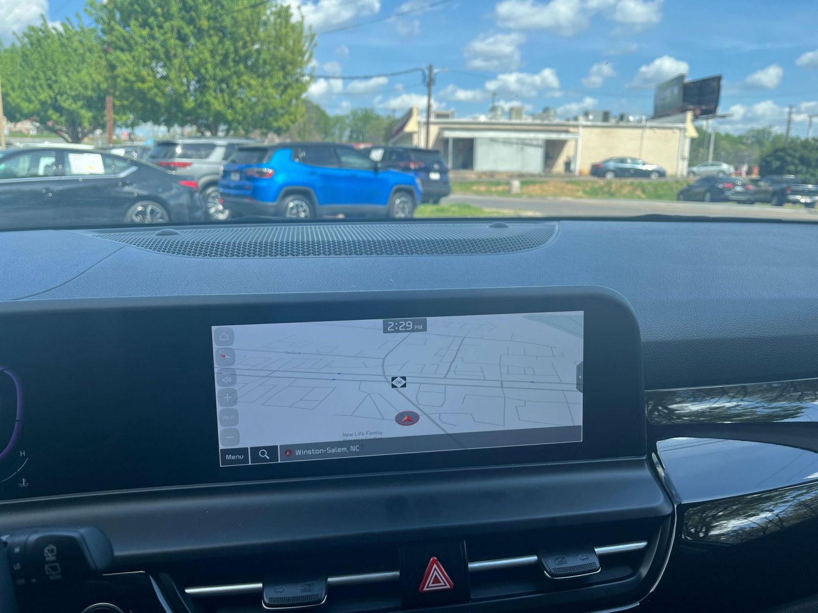 Thumbnail: 2025 Kia Seltos - 18