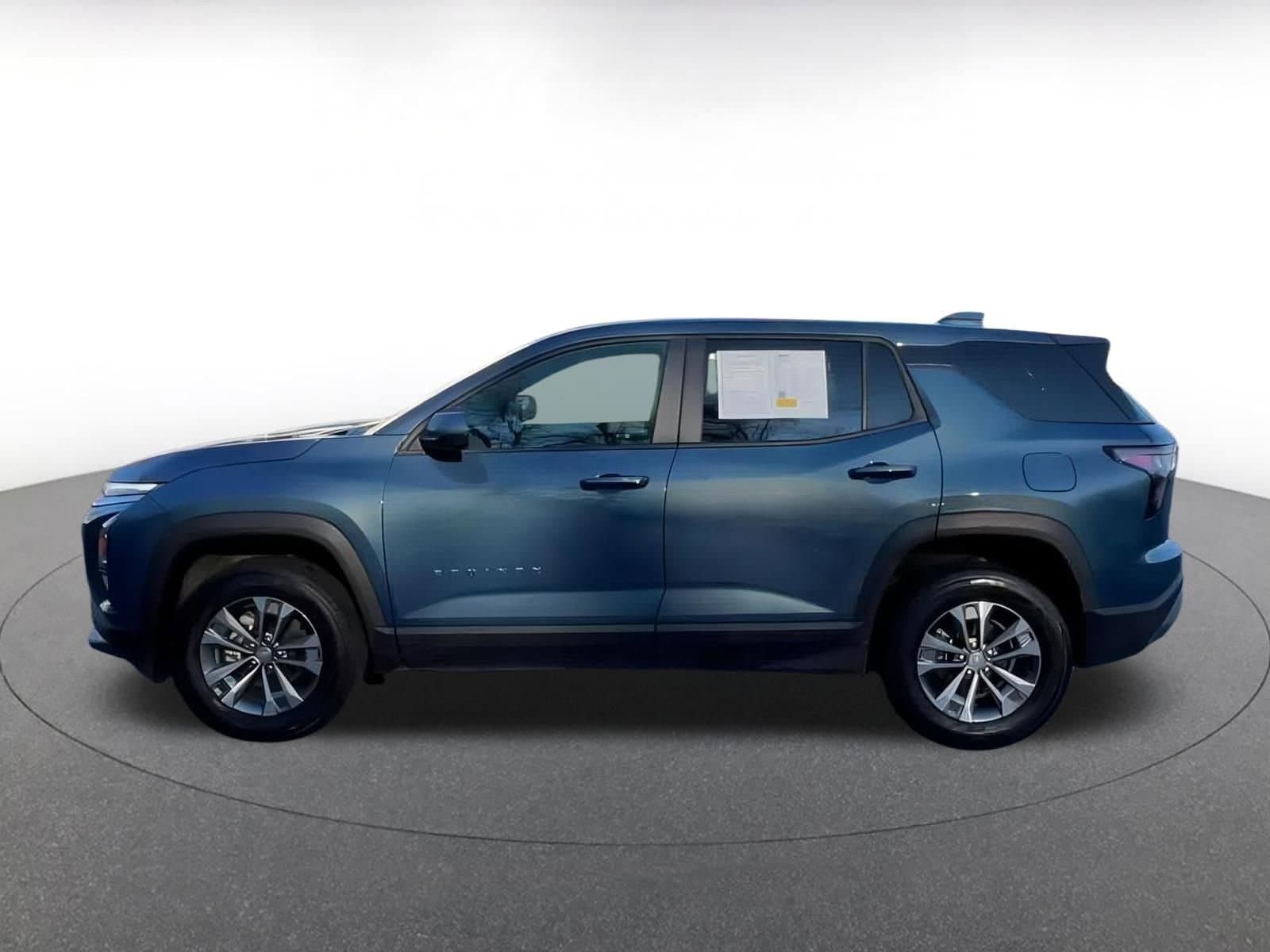 Thumbnail: 2025 Chevrolet Equinox - 8