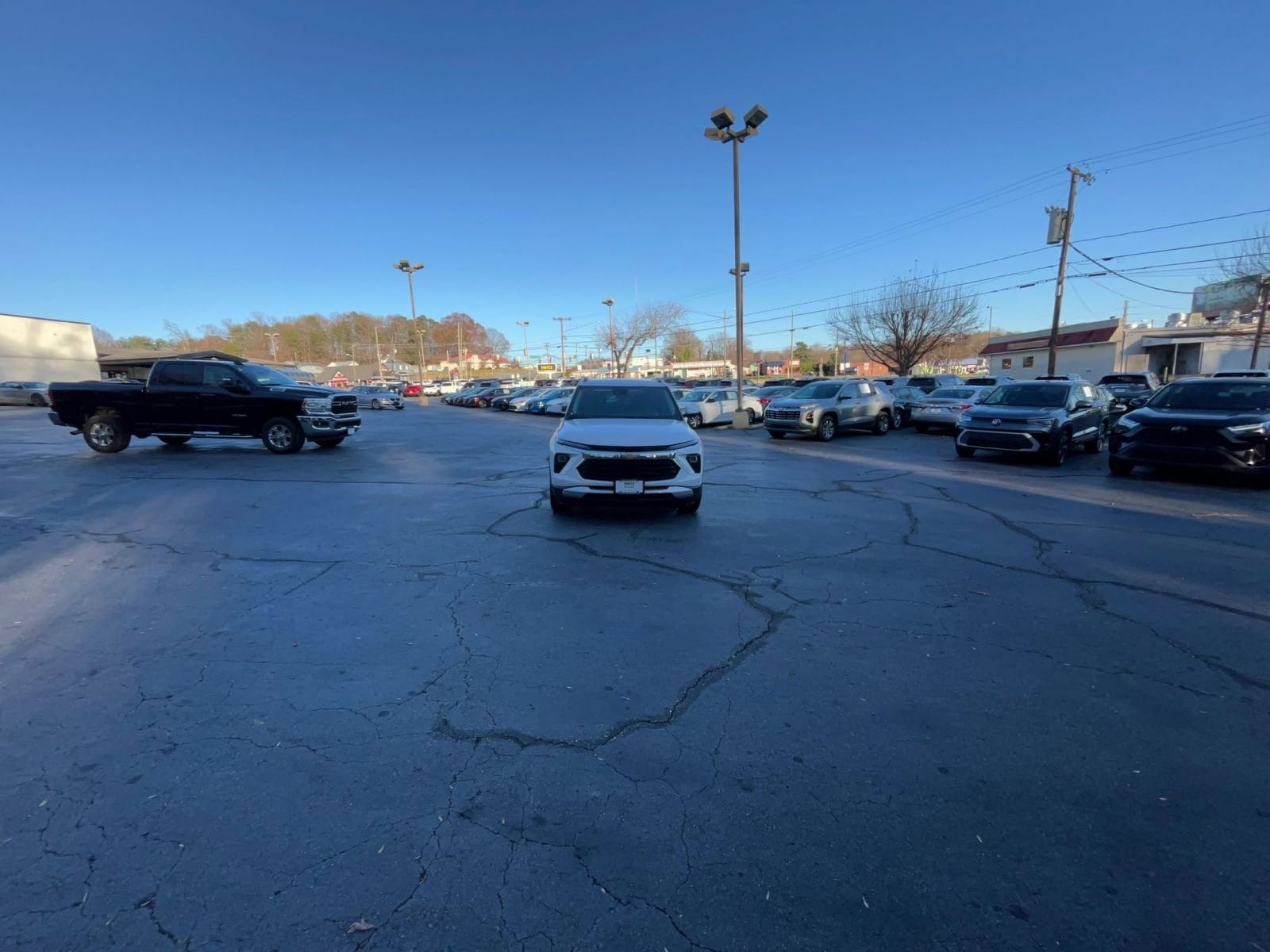 Thumbnail: 2025 Chevrolet TrailBlazer - 15