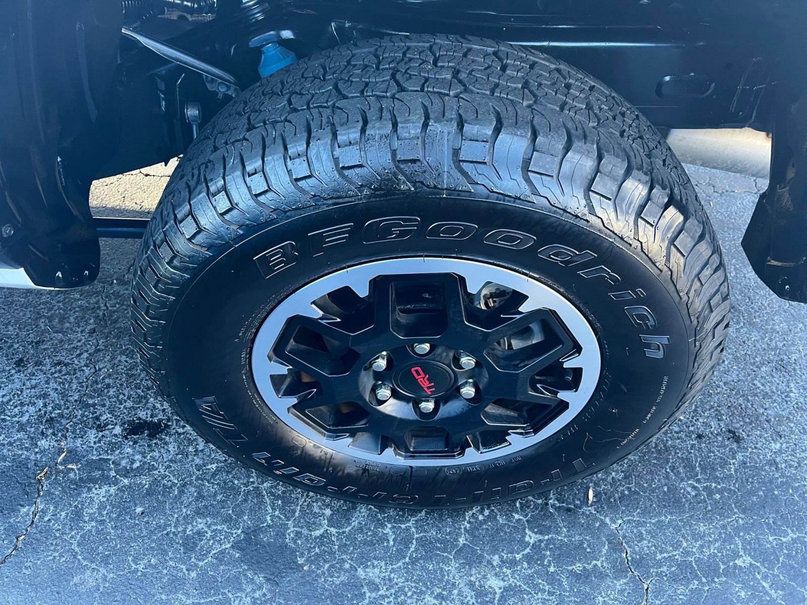 Thumbnail: 2025 Toyota Tacoma - 23