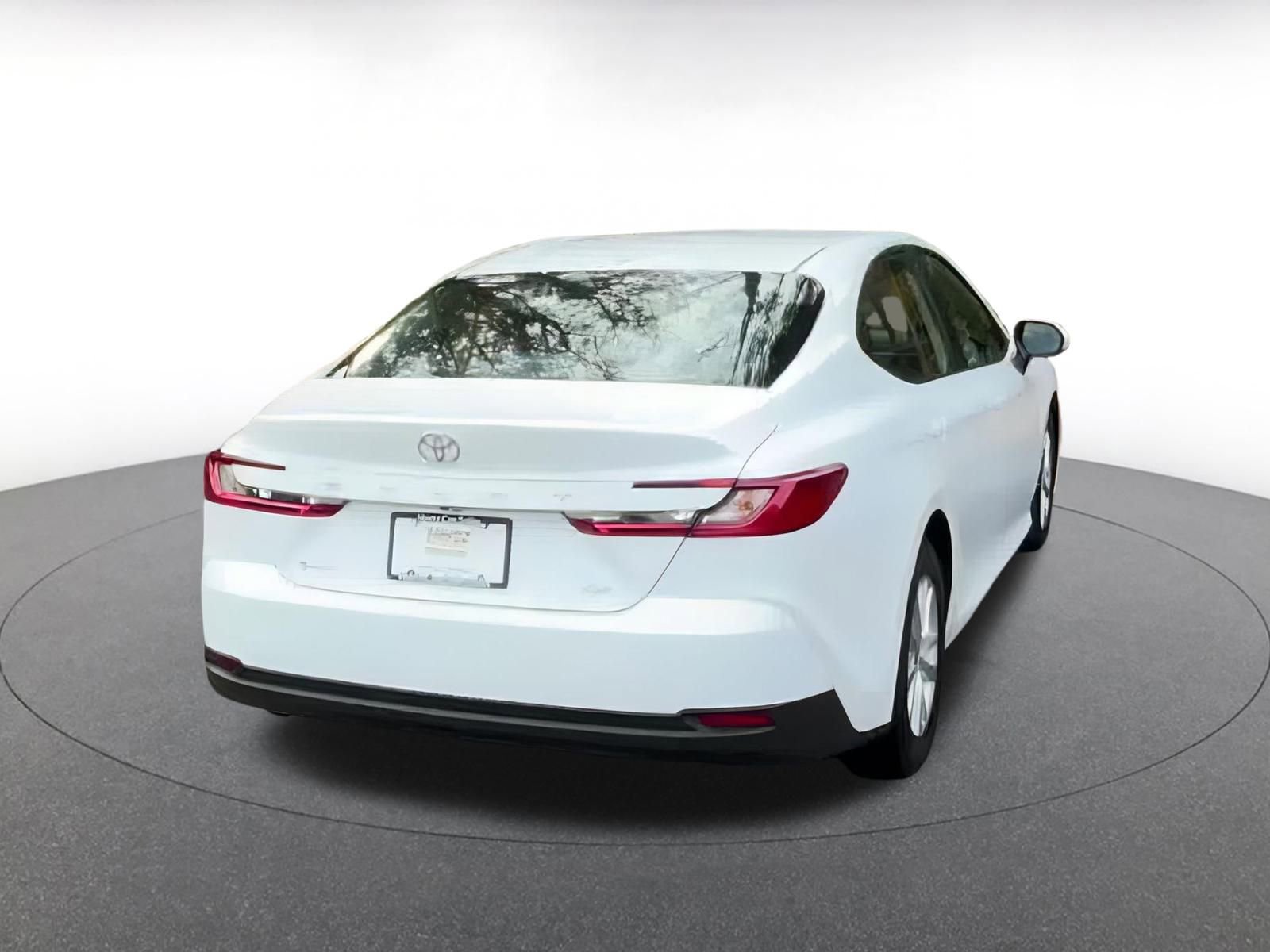 Thumbnail: 2025 Toyota Camry - 9