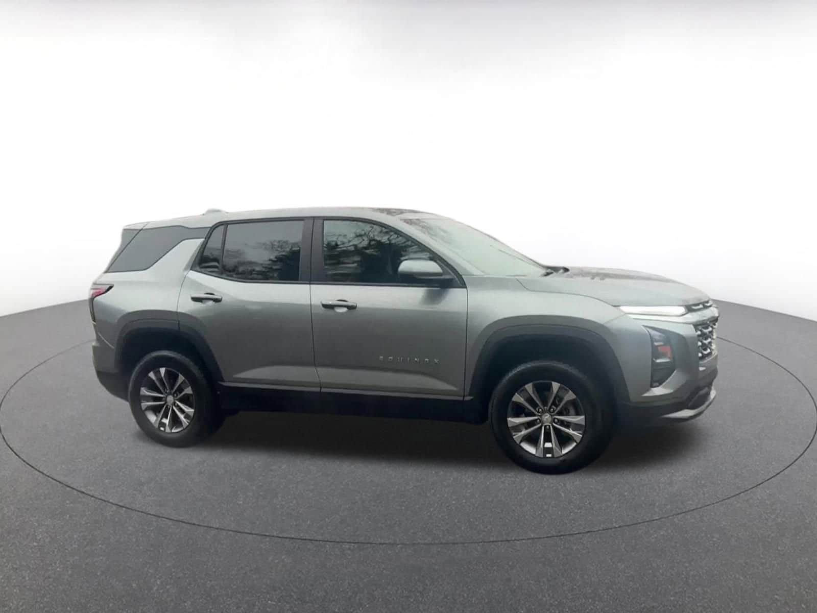 Thumbnail: 2025 Chevrolet Equinox - 2