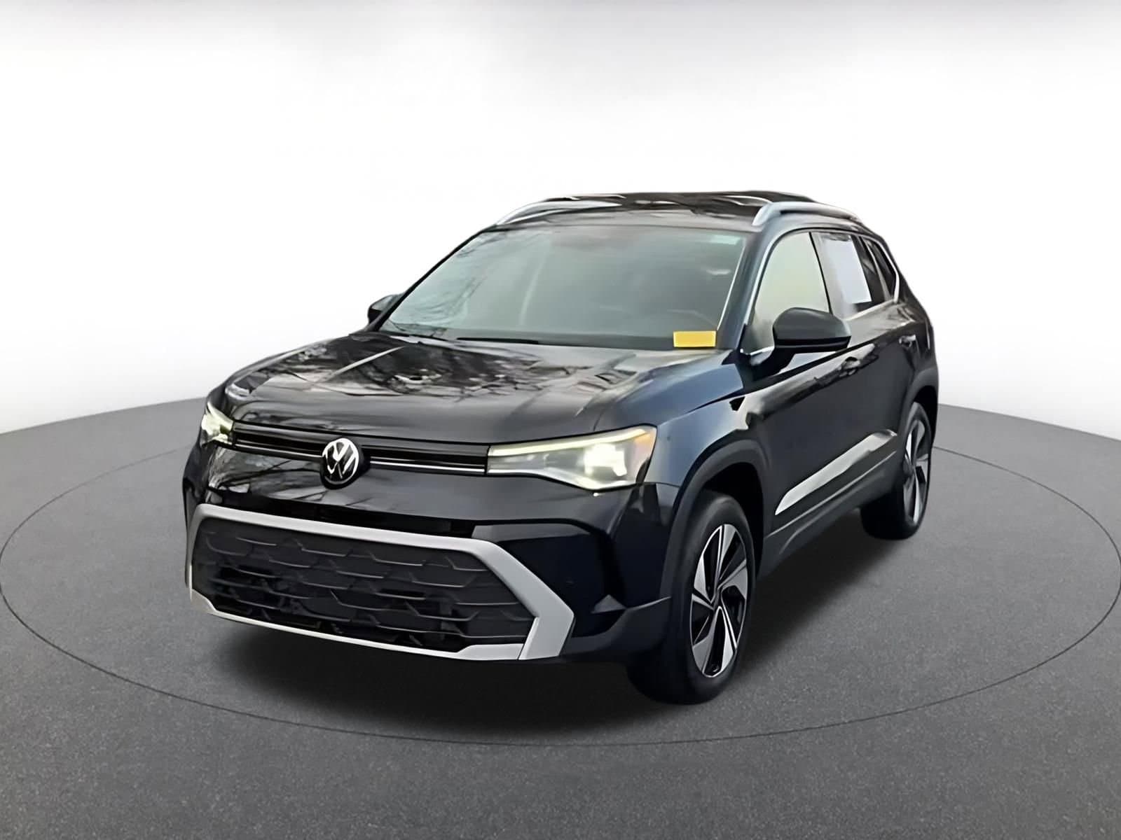 Thumbnail: 2025 Volkswagen Taos - 7