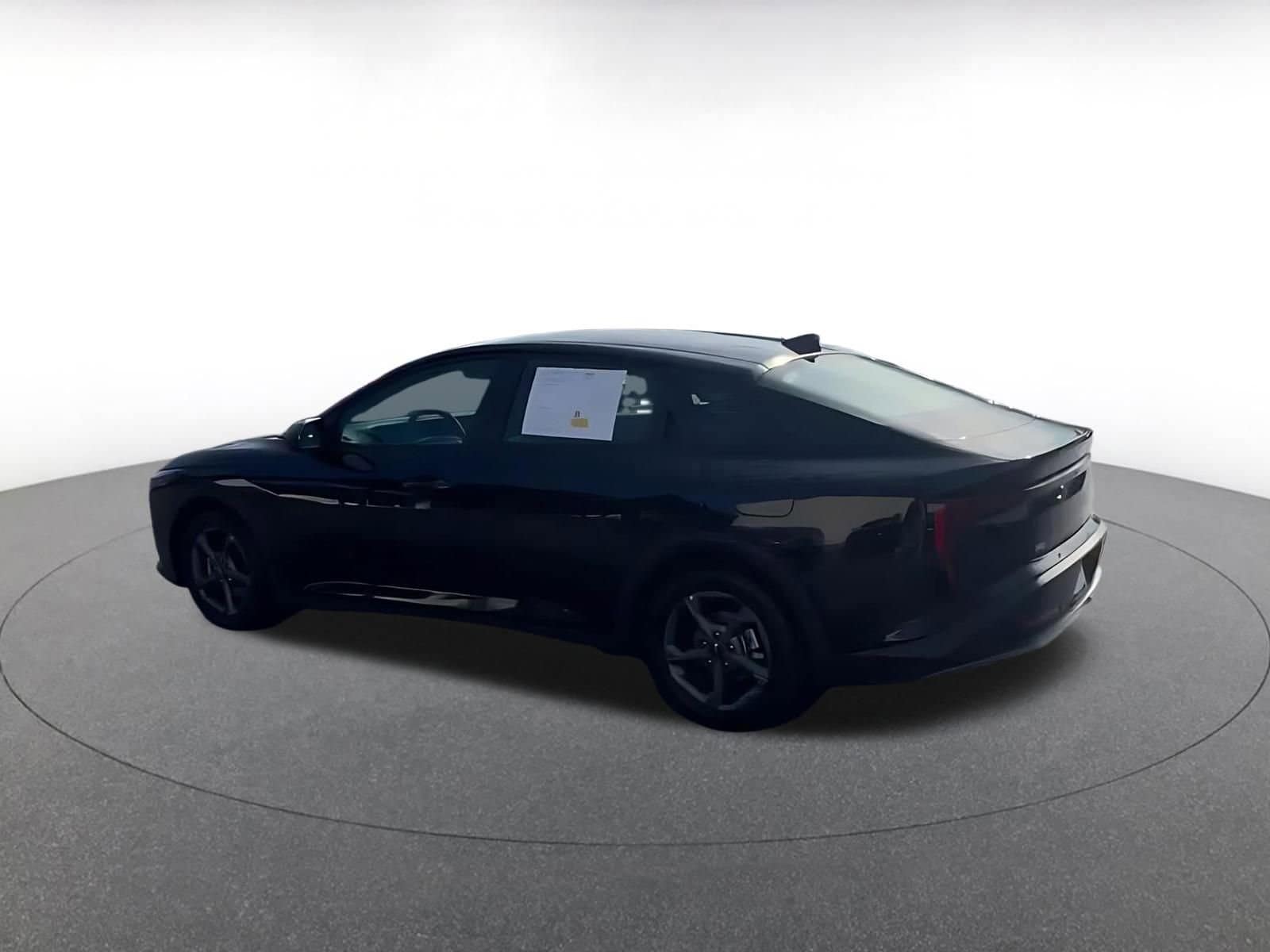 Thumbnail: 2025 Kia K4 - 10