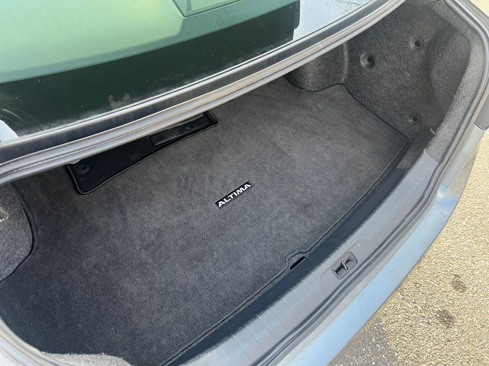 Thumbnail: 2025 Nissan Altima - 24