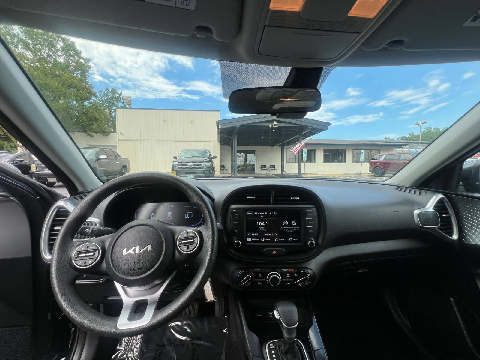 Thumbnail: 2025 Kia Soul - 23