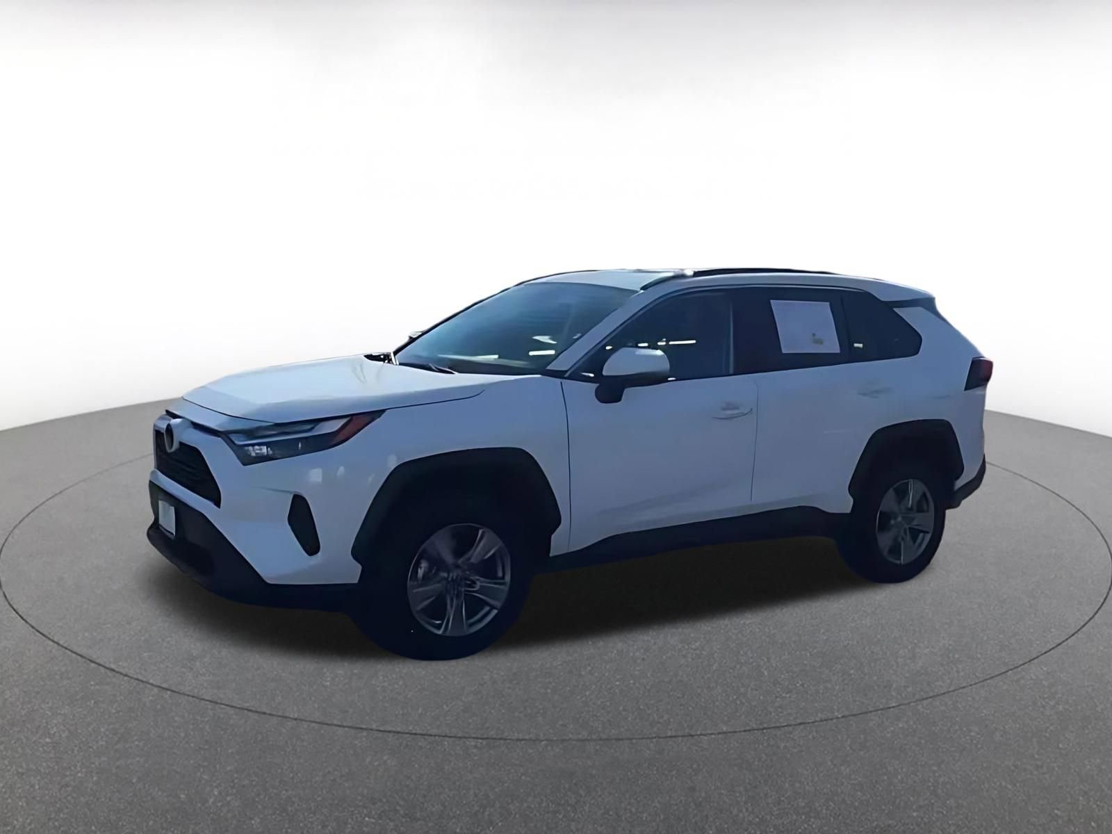 Thumbnail: 2025 Toyota RAV4 - 8