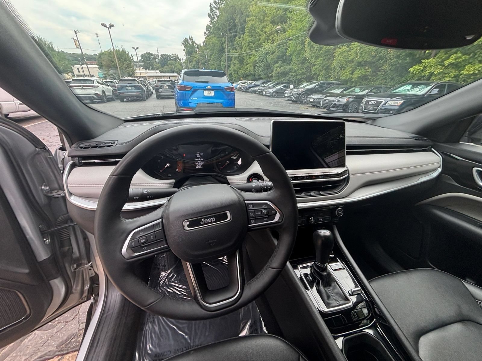 Thumbnail: 2025 Jeep Compass - 28