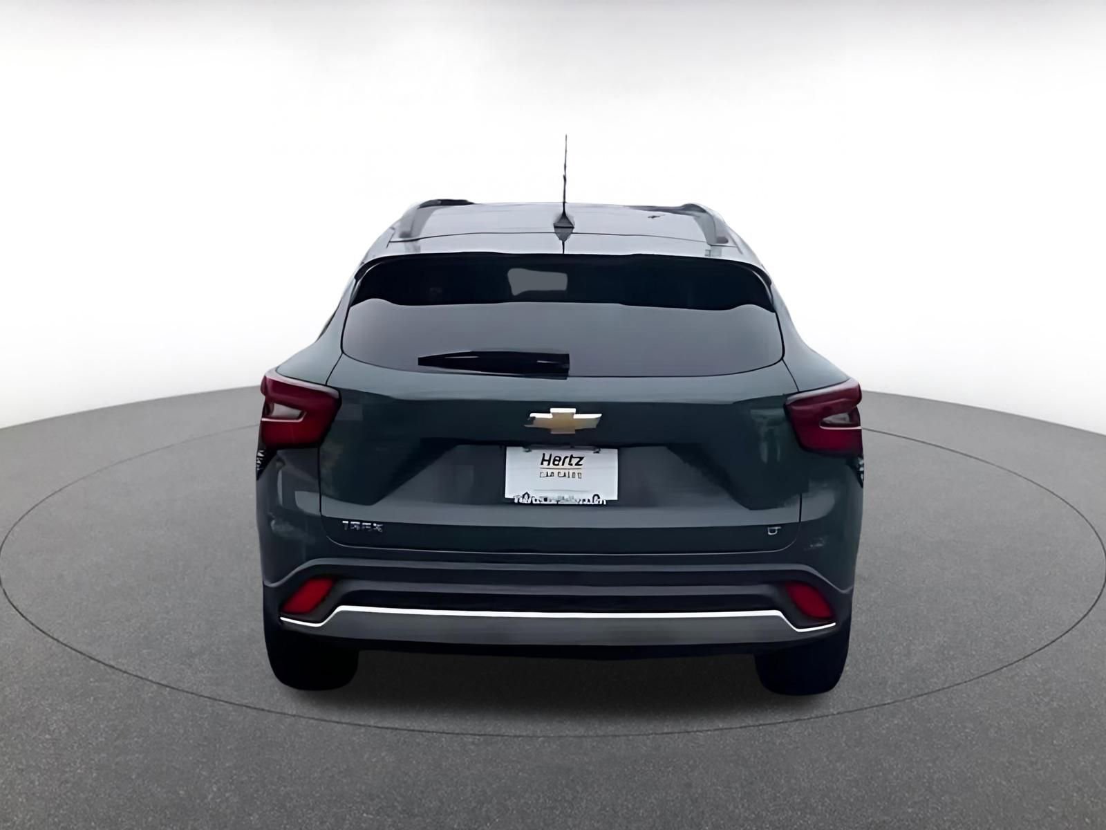 Thumbnail: 2025 Chevrolet Trax - 12