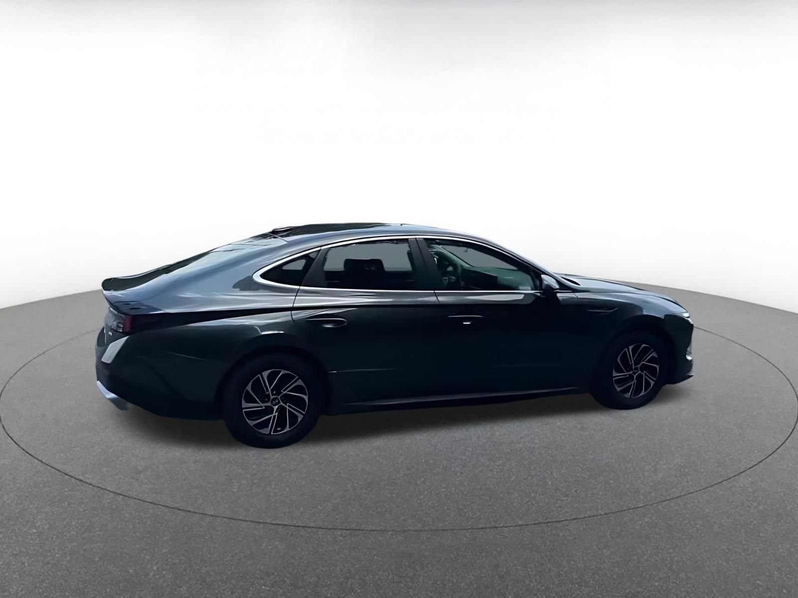 Thumbnail: 2026 Hyundai Sonata - 14