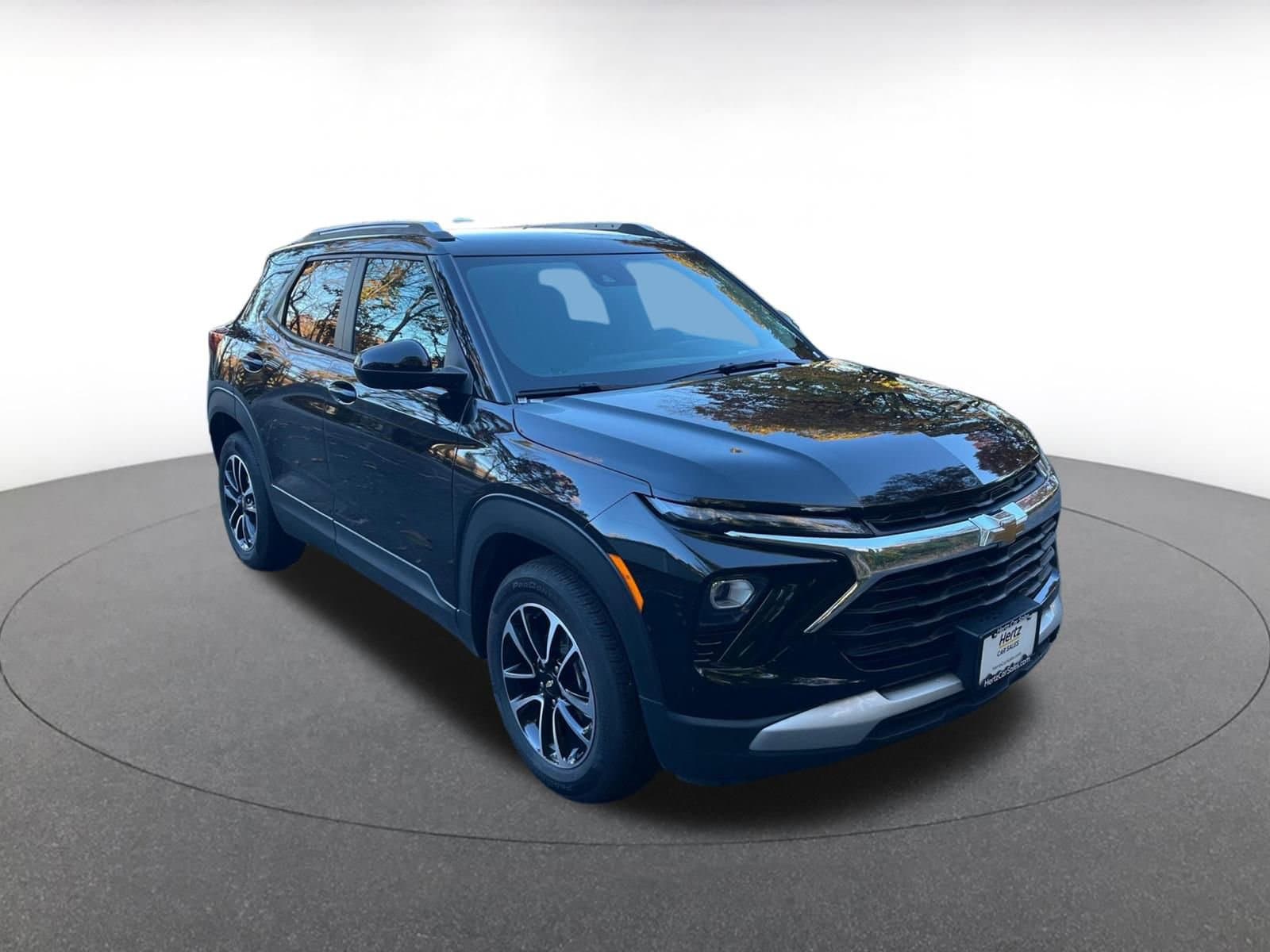 Thumbnail: 2025 Chevrolet TrailBlazer - 1