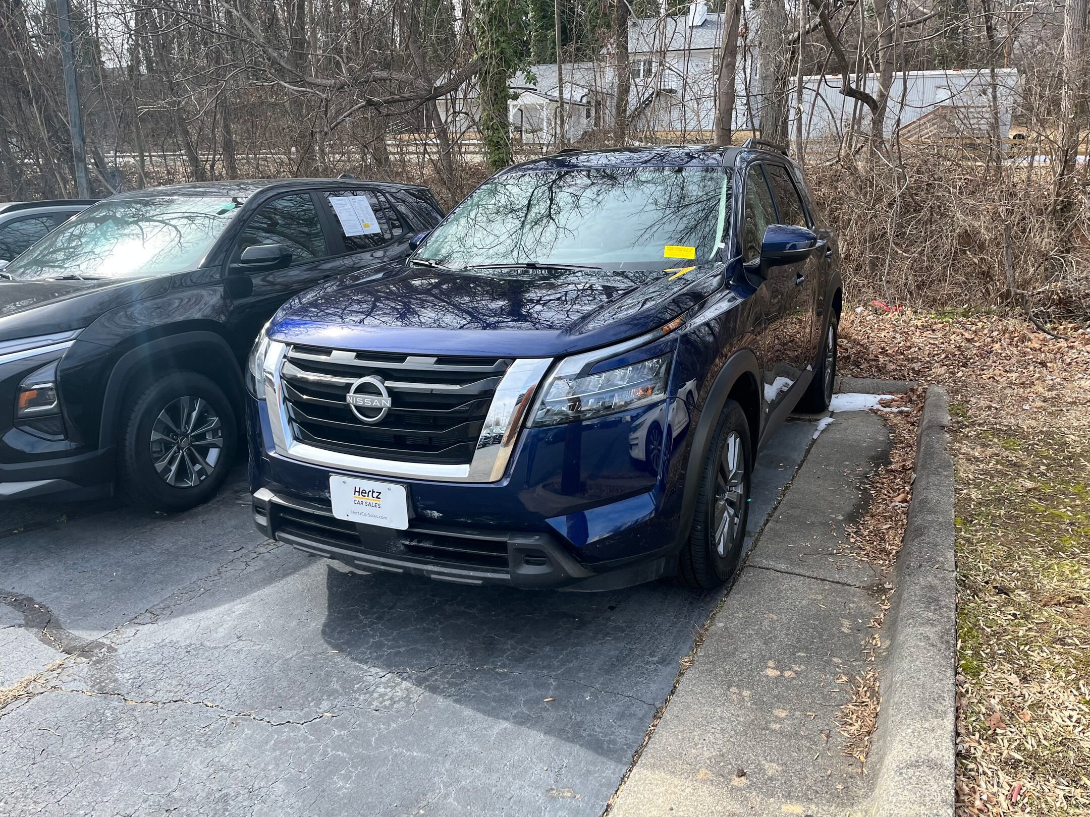 Thumbnail: 2025 Nissan Pathfinder - 11