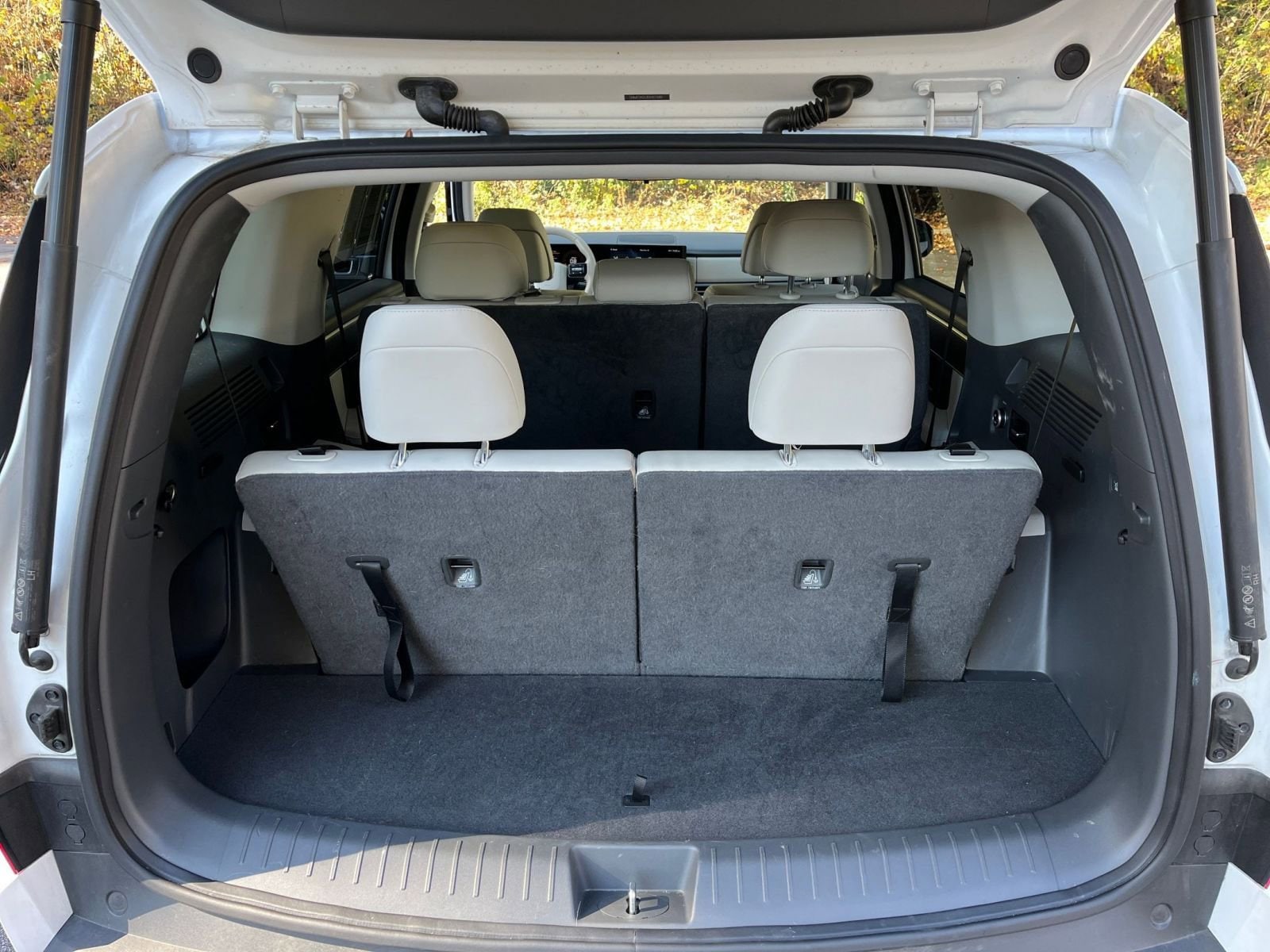 Thumbnail: 2025 Hyundai Santa Fe - 27