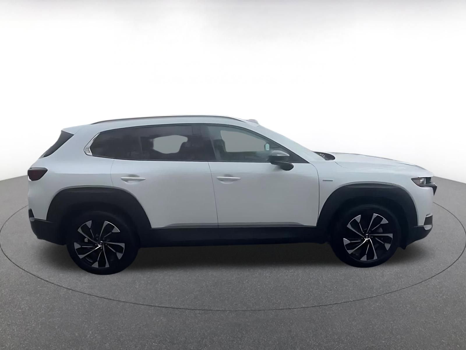 Thumbnail: 2025 Mazda CX-50 - 16