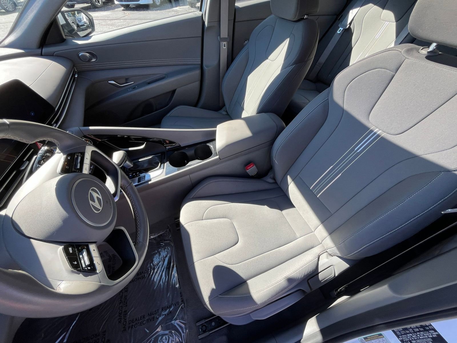 Thumbnail: 2025 Hyundai Elantra - 31