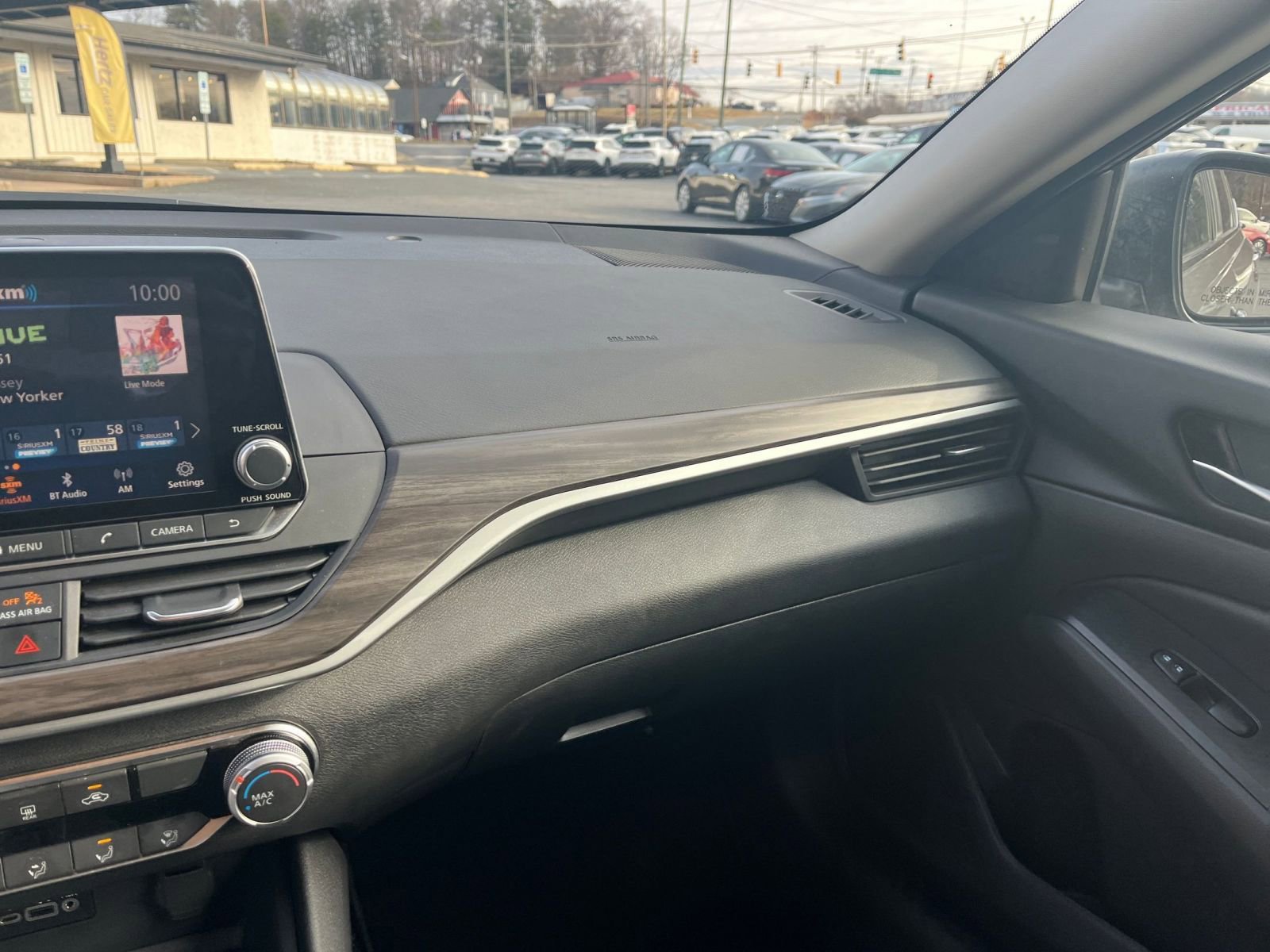 Thumbnail: 2025 Nissan Altima - 29