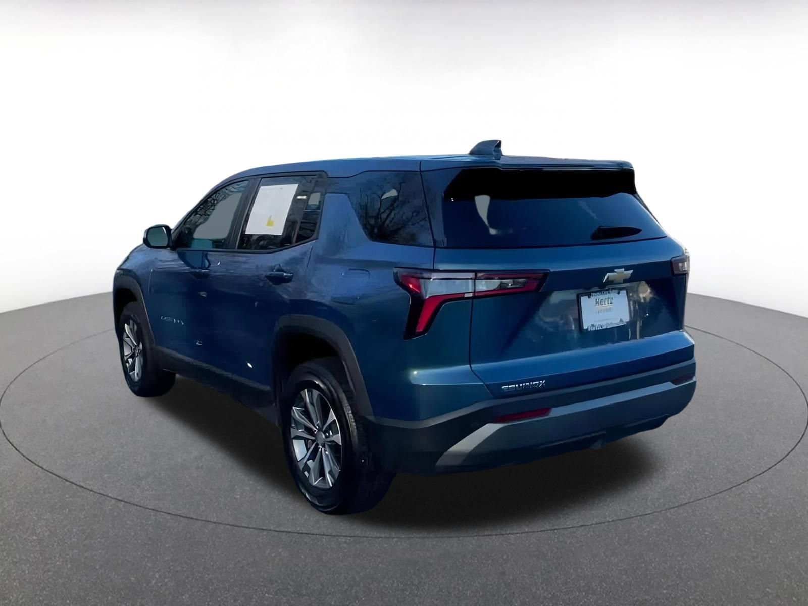 Thumbnail: 2025 Chevrolet Equinox - 10