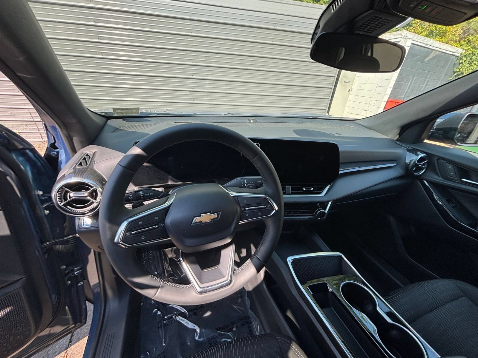 Thumbnail: 2025 Chevrolet Equinox - 28
