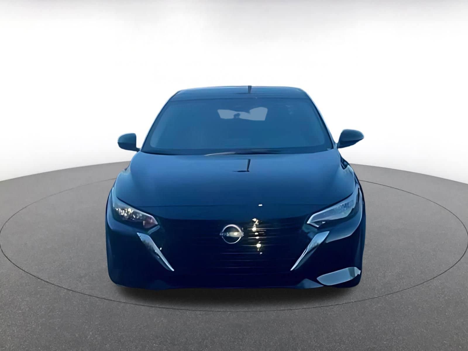 Thumbnail: 2025 Nissan Sentra - 3