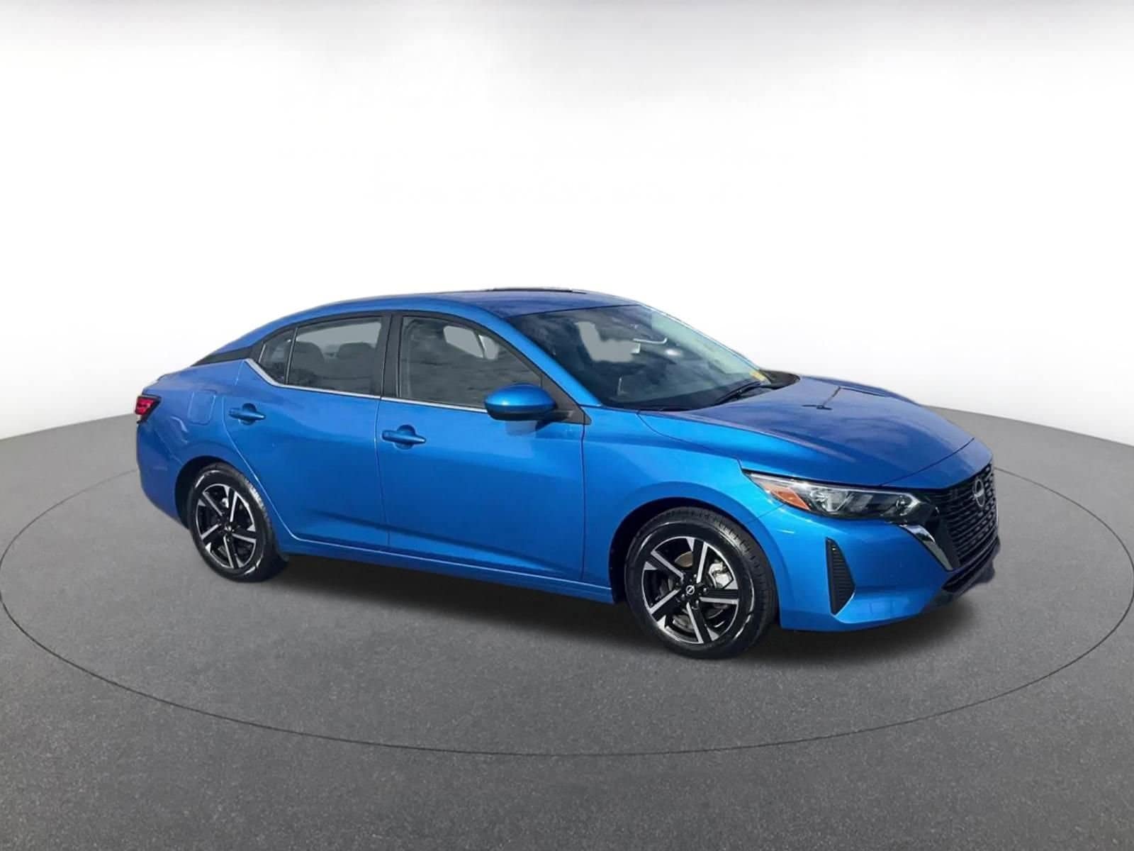 Thumbnail: 2025 Nissan Sentra - 1