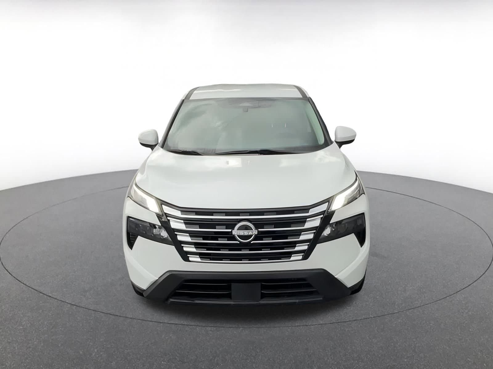Thumbnail: 2024 Nissan Rogue - 4