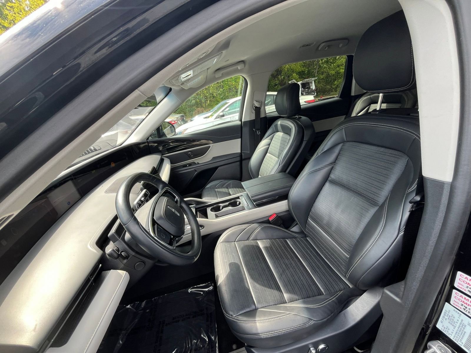 Thumbnail: 2024 Lincoln Nautilus - 21