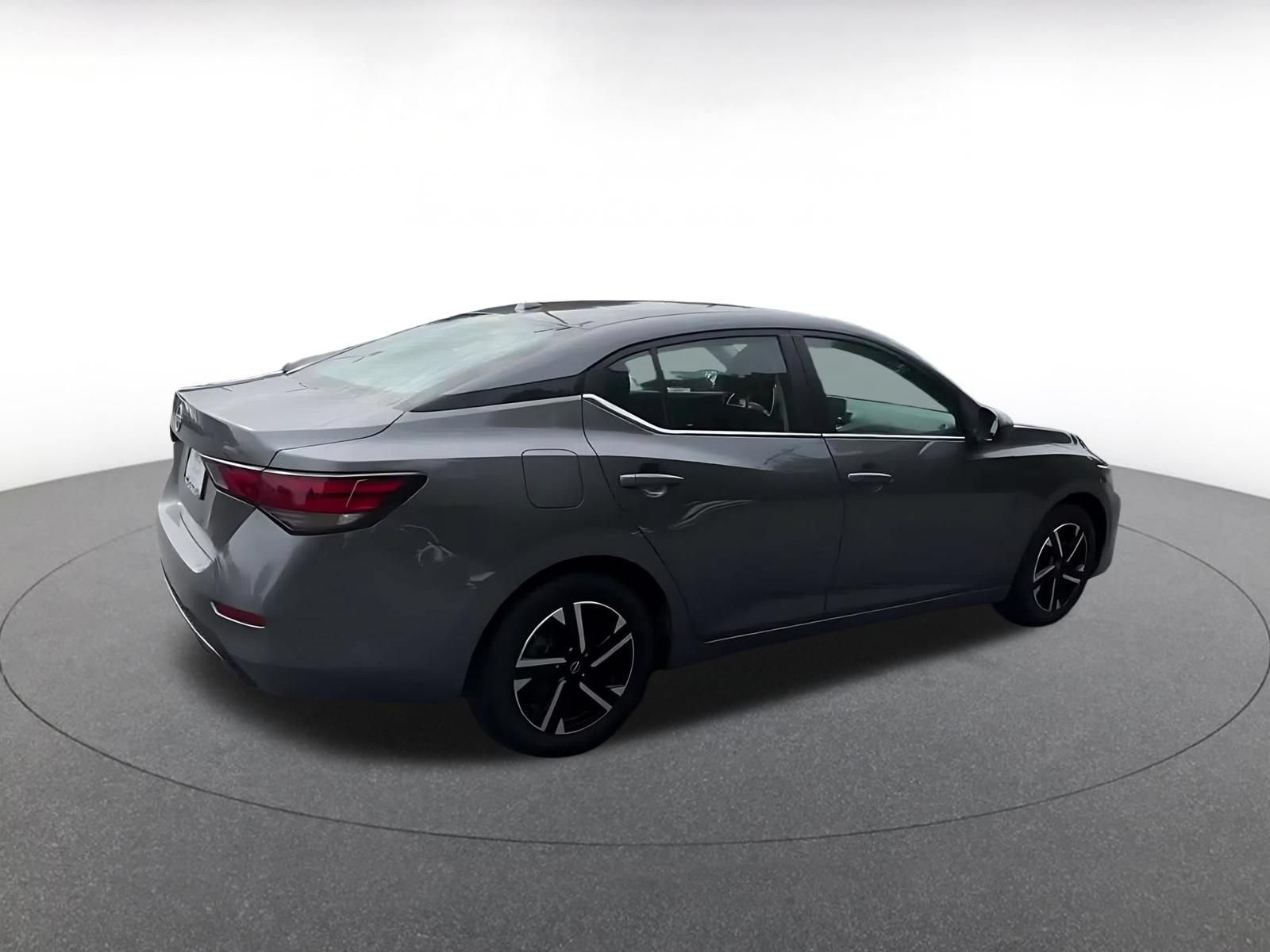 Thumbnail: 2025 Nissan Sentra - 11