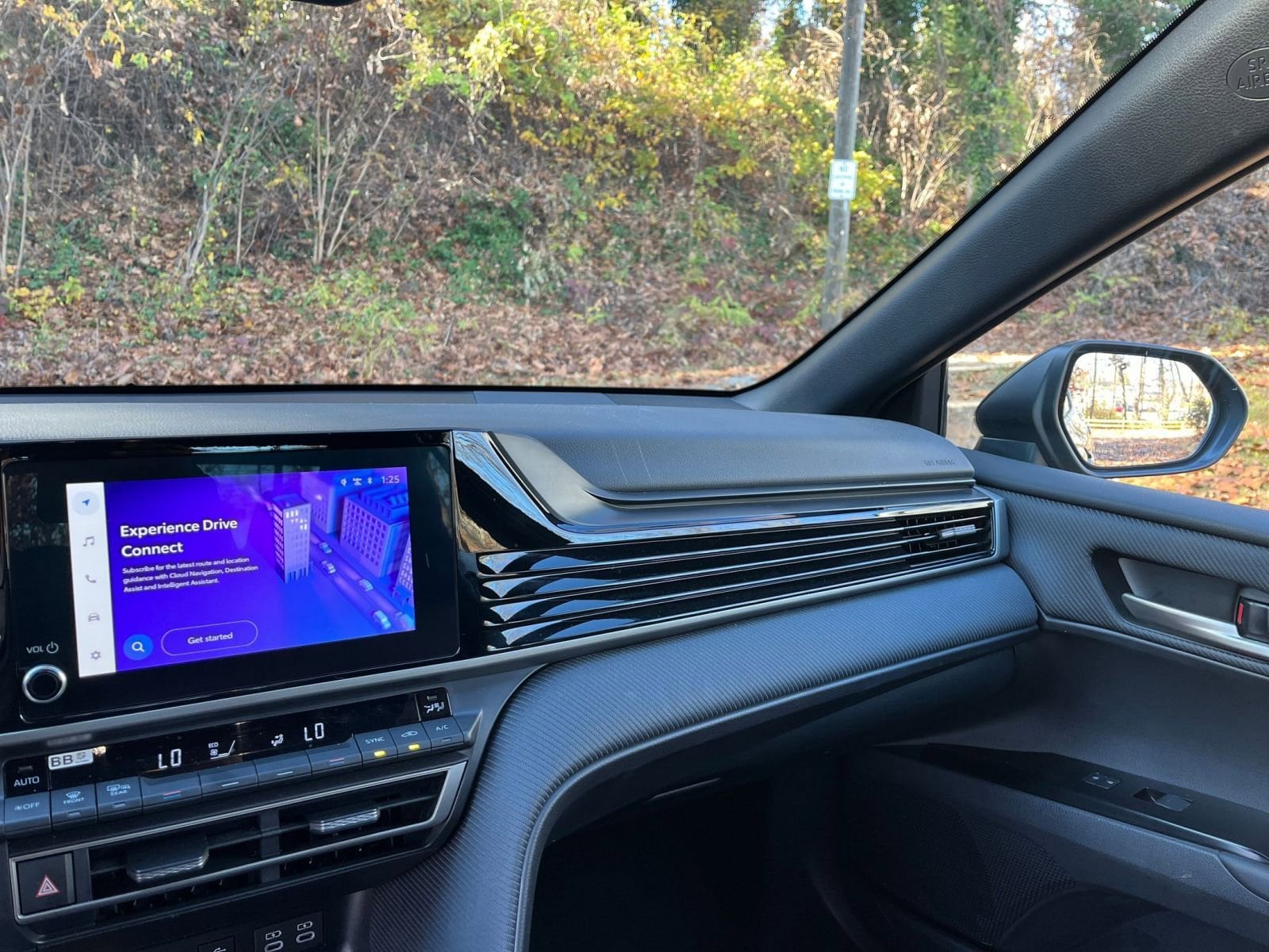 Thumbnail: 2025 Toyota Camry - 31