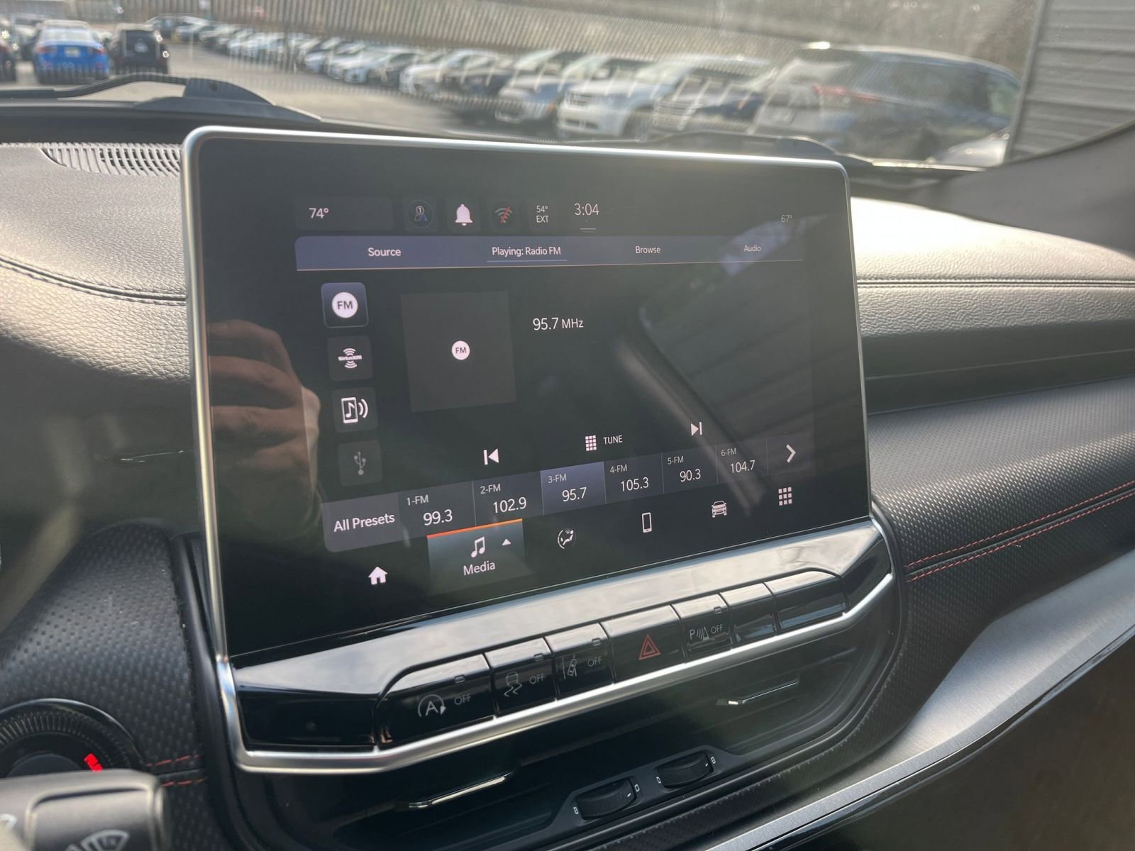 Thumbnail: 2025 Jeep Compass - 17