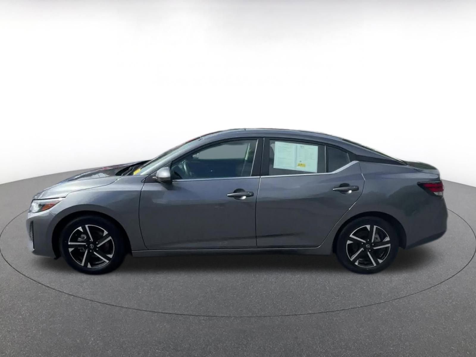 Thumbnail: 2024 Nissan Sentra - 8