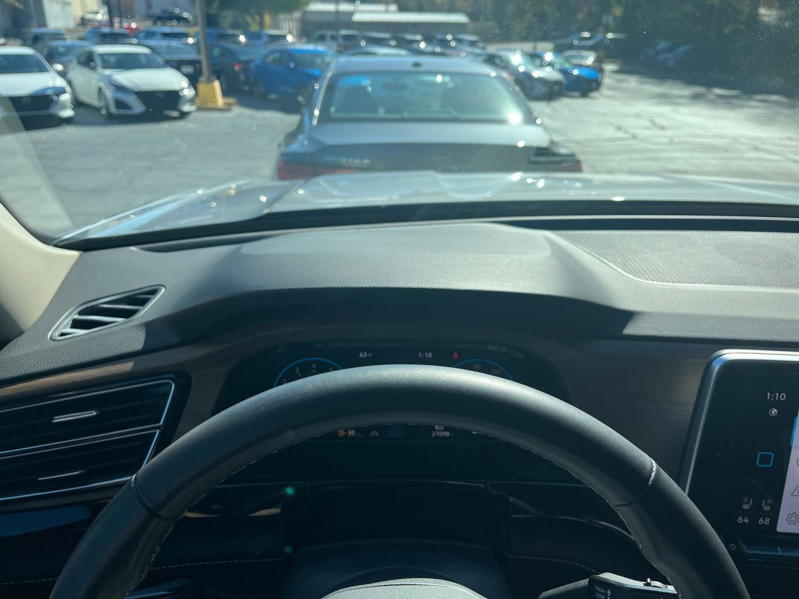 Thumbnail: 2025 Volkswagen Atlas - 30